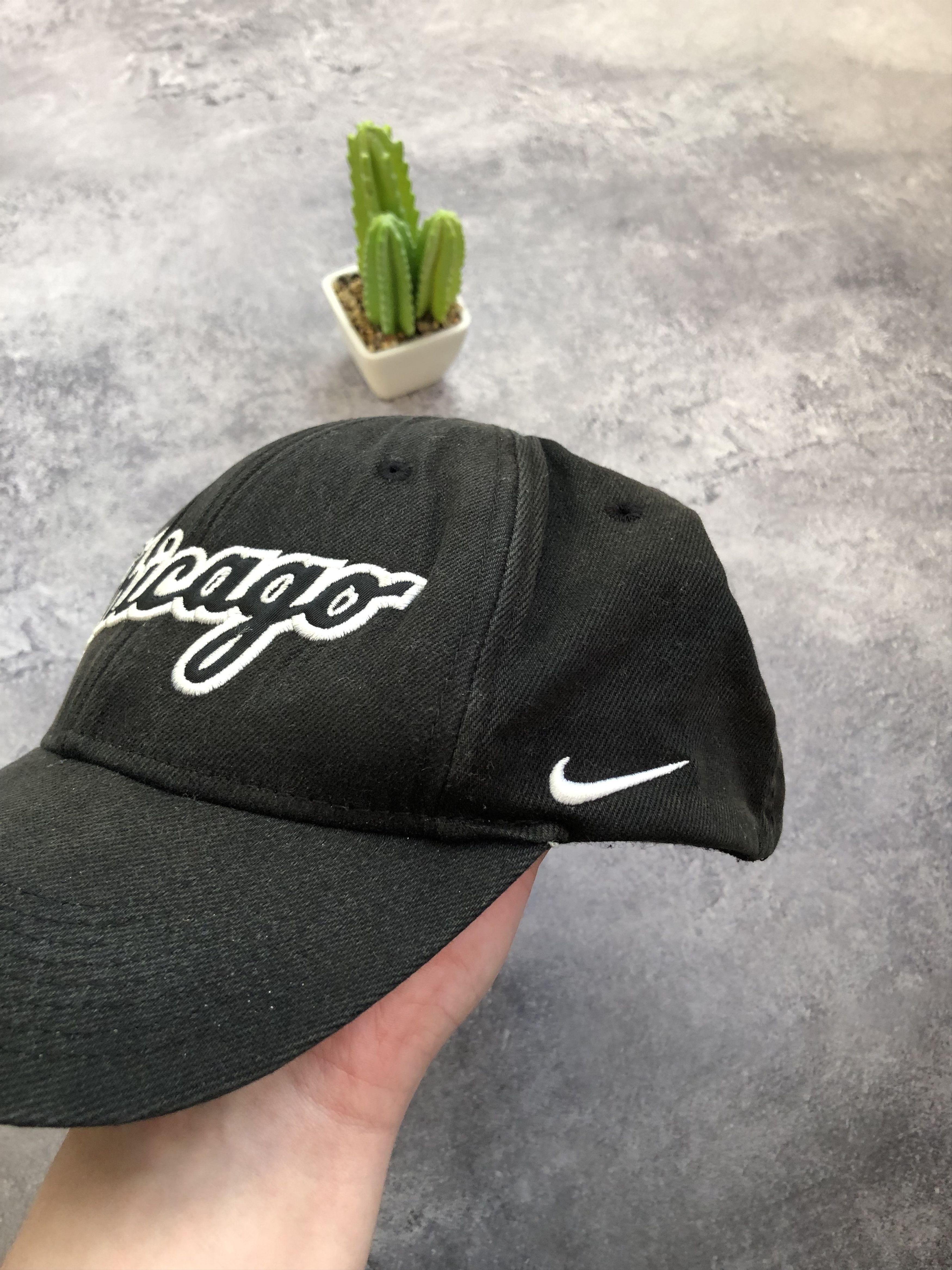 Nike NIKE Chicago Rare Vintage Big Logo Streetwear Casual Size ONE SIZE - 2 Thumbnail