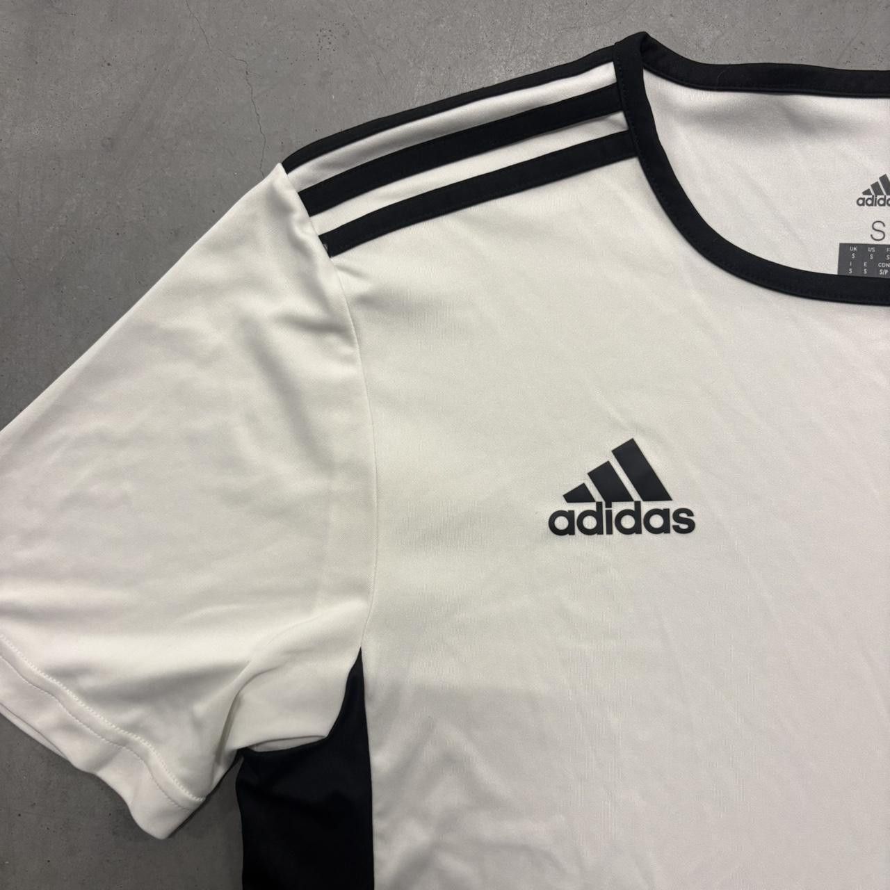 Adidas Crazy Vintage Y2K/2000s Adidas White and Black Striped Blank Soccer Jersey! Size US S / EU 44-46 / 1 - 2 Thumbnail