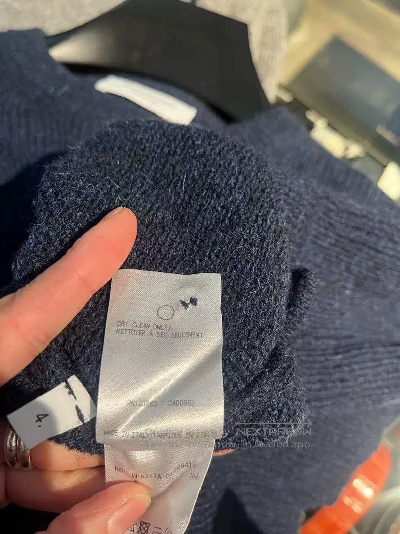 Other Thom Browne Navy Blue Four-Stripe Wool Crewneck Sweater Size US XL / EU 56 / 4 - 7 Thumbnail