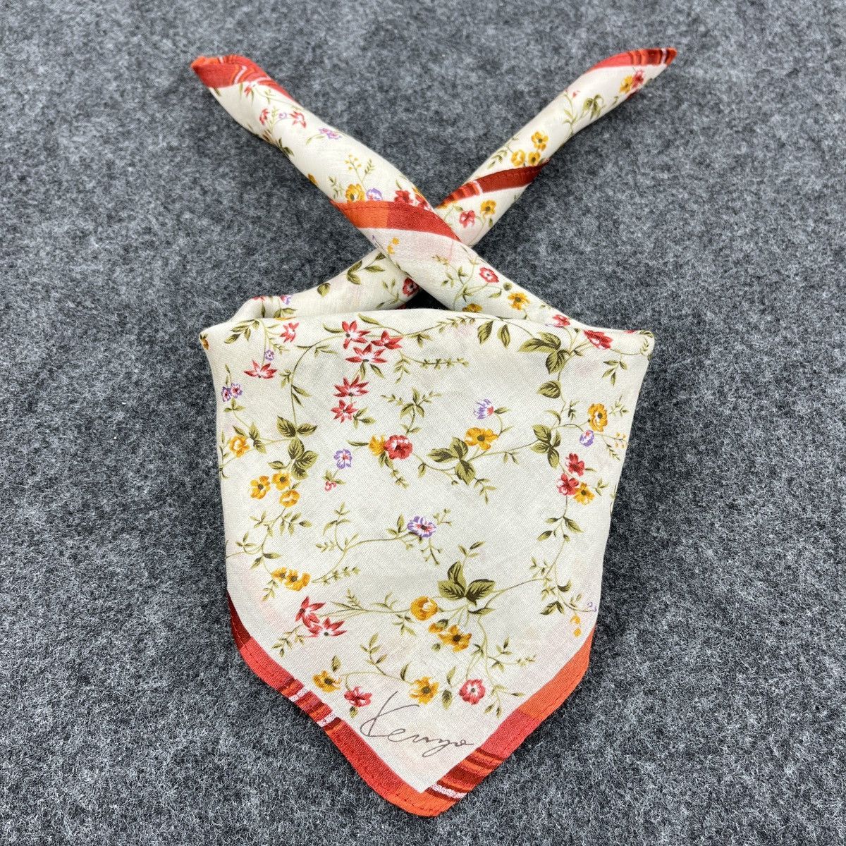 Kenzo Kenzo Handkerchief / Bandana / Neckerchief / Headscarf B287 Size ONE SIZE - 3 Thumbnail