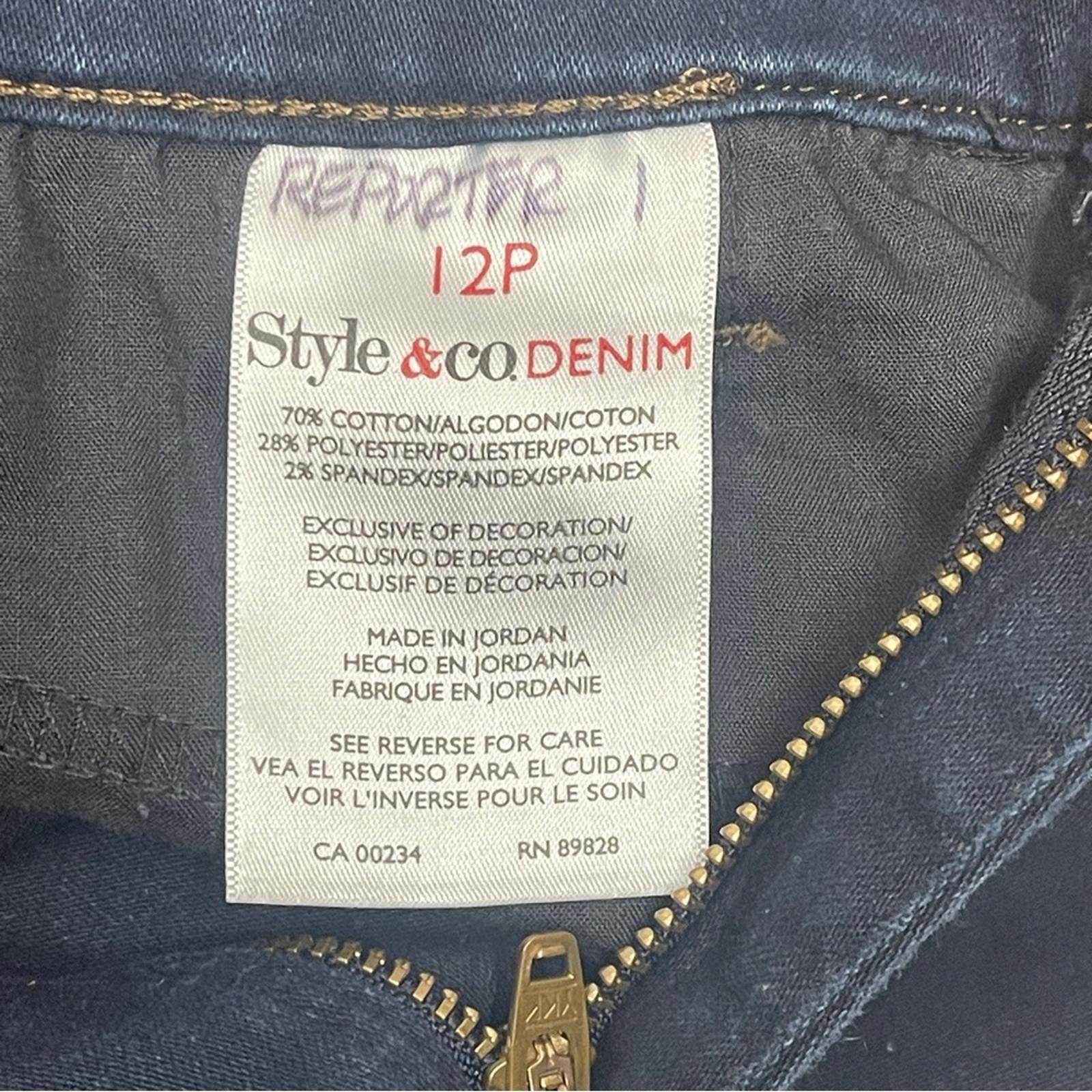 Style & Co Style & co. Dark Blue Bootcut Jeans size 12P Size 34" / US 12 / IT 48 - 5 Thumbnail