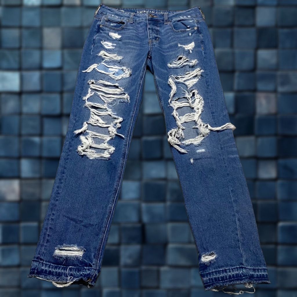 American Eagle Outfitters VINTAGE American Eagle Outfitters Jeans Womens 4 Blue Distressed Boyfriend Medium Wash 5-Pocket Denim Style: Jeans Size 27" / US 4 / IT 40 - 1 Thumbnail