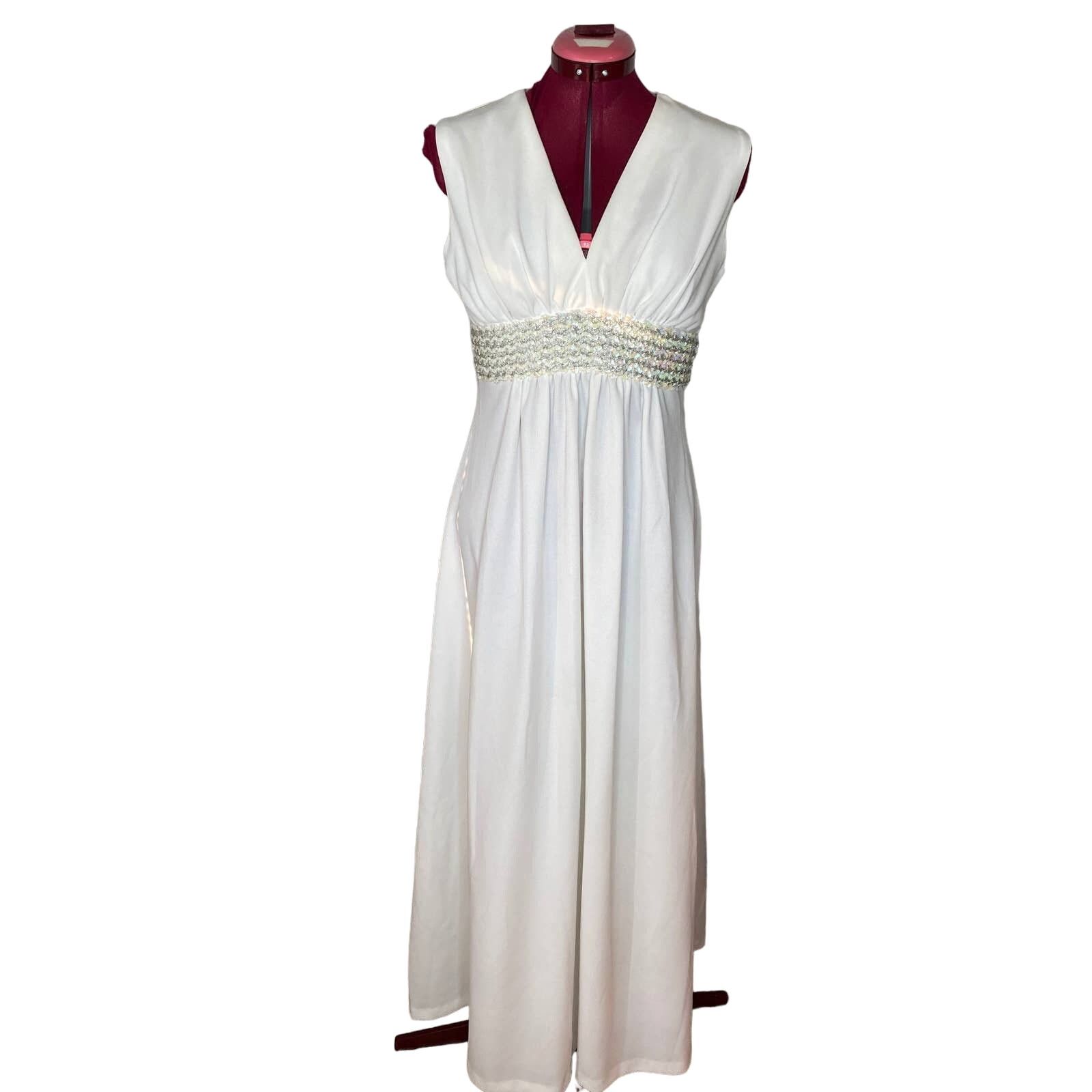 Vintage wedding dress jacket white silver V neck Vintage 1970’s sz s Size S / US 4 / IT 40 - 1 Thumbnail