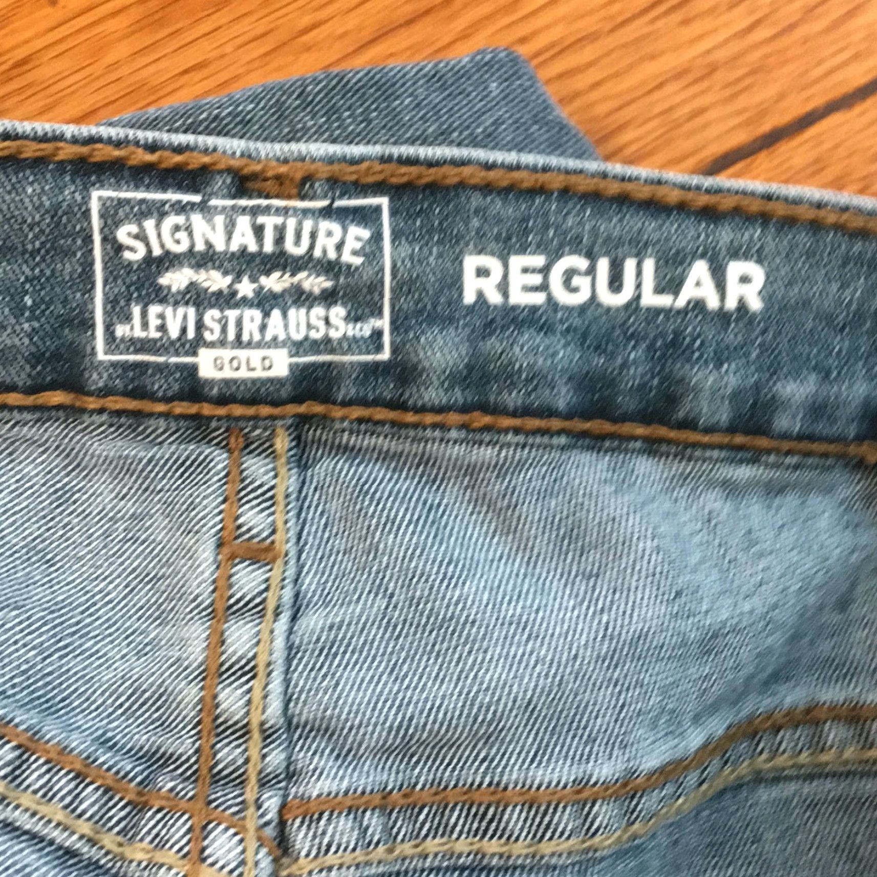 Levi's Levi's Levi Strauss Signature Jeans Mens Regular Fit Mid Rise Blue Denim 42X32 Straight 5-Pocket Blue jeans Mens 42X32 Regular Rise Mid Inseam 32 Size US 42 / EU 58 - 6 Thumbnail