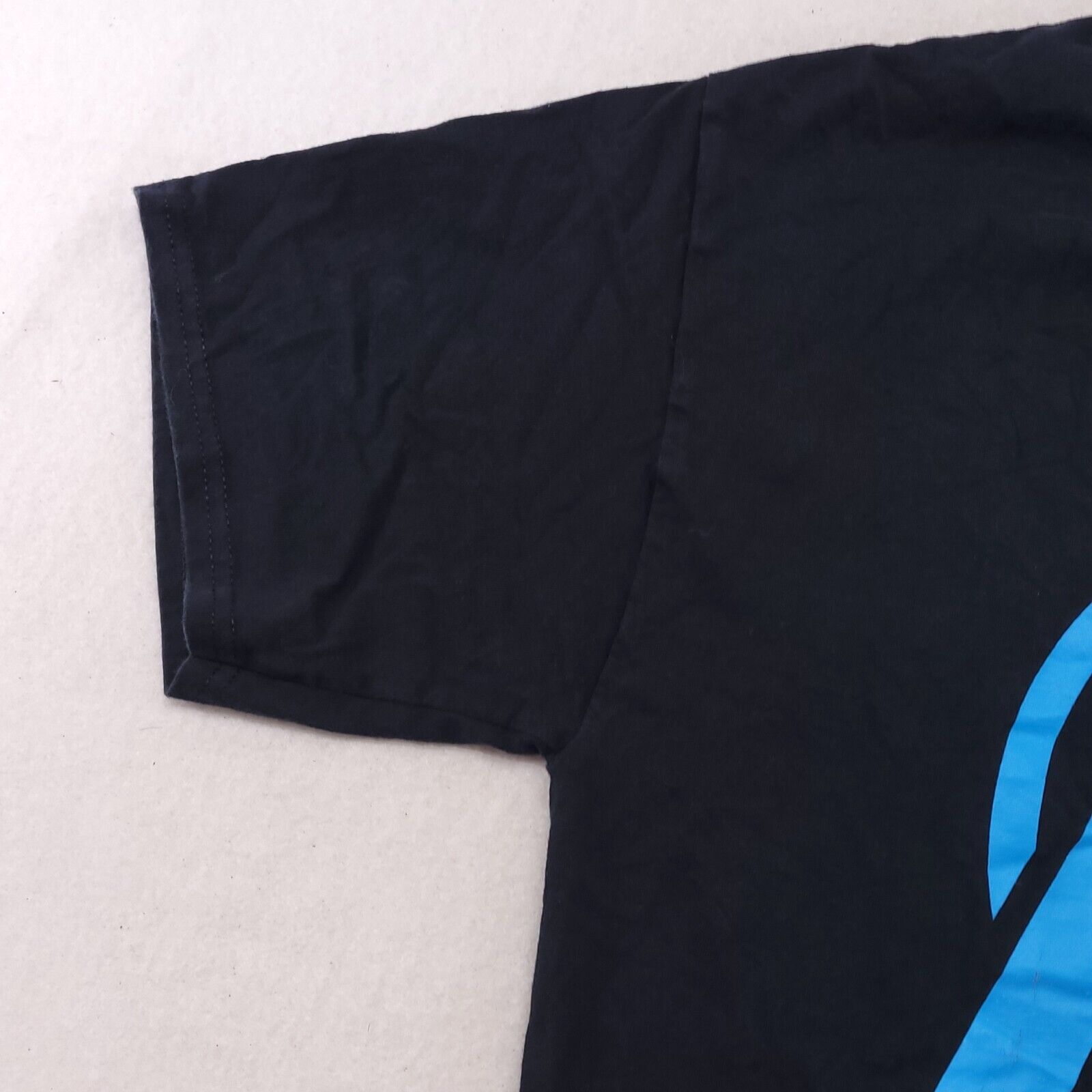 Hanes Hanes Beefy-T Casual Pullover Graphic Shirt Men Size M Black Size US M / EU 48-50 / 2 - 5 Thumbnail
