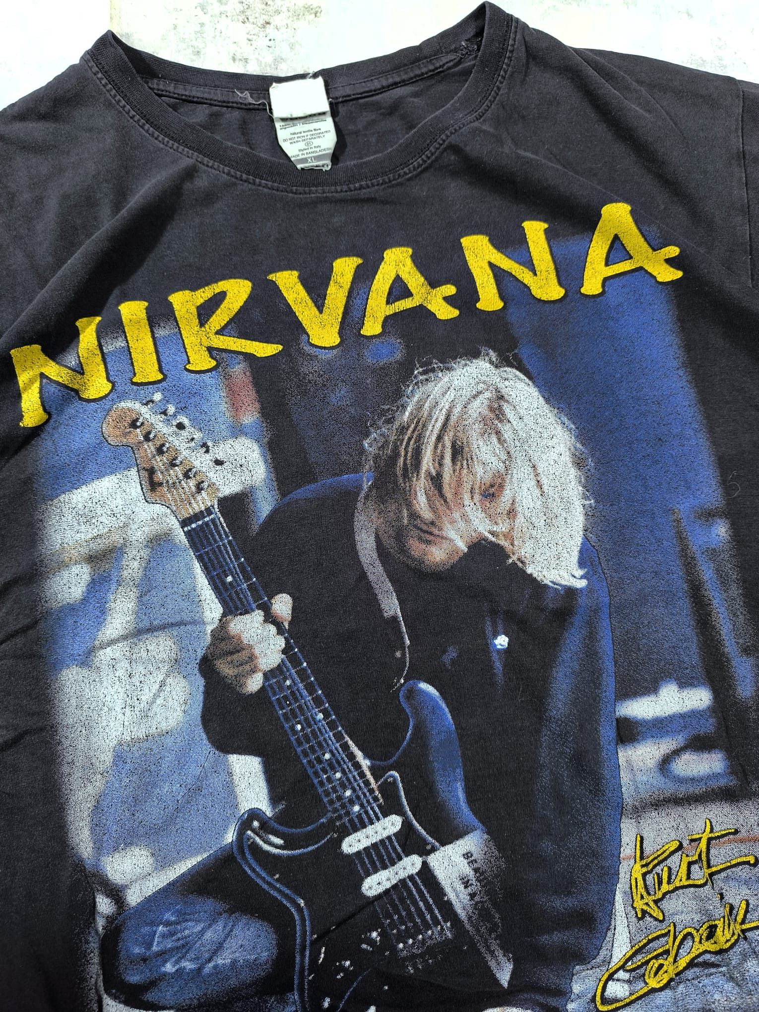 vtg 00s 90s nirvana kurt cobain shirt