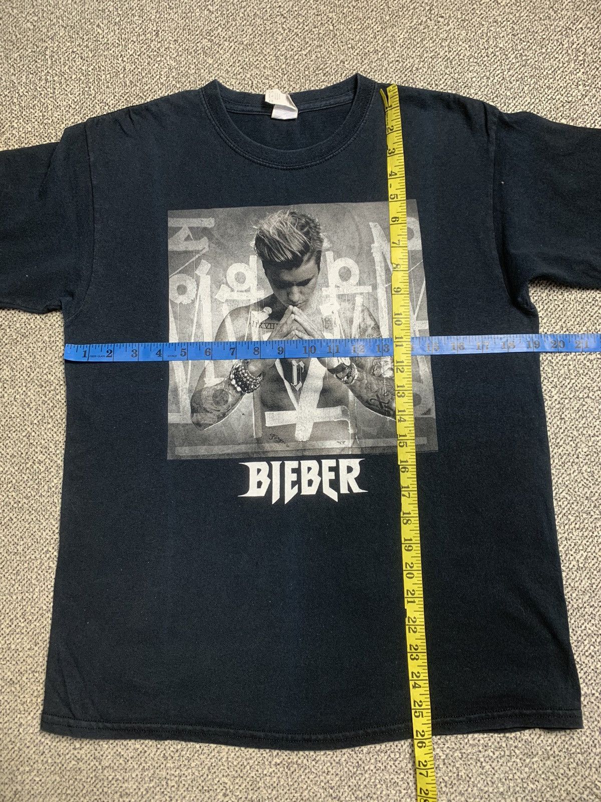 Justin Bieber × Vintage Vintage Justin Bieber Purpose Tour Tee Uneven Faded Size US S / EU 44-46 / 1 - 21 Thumbnail