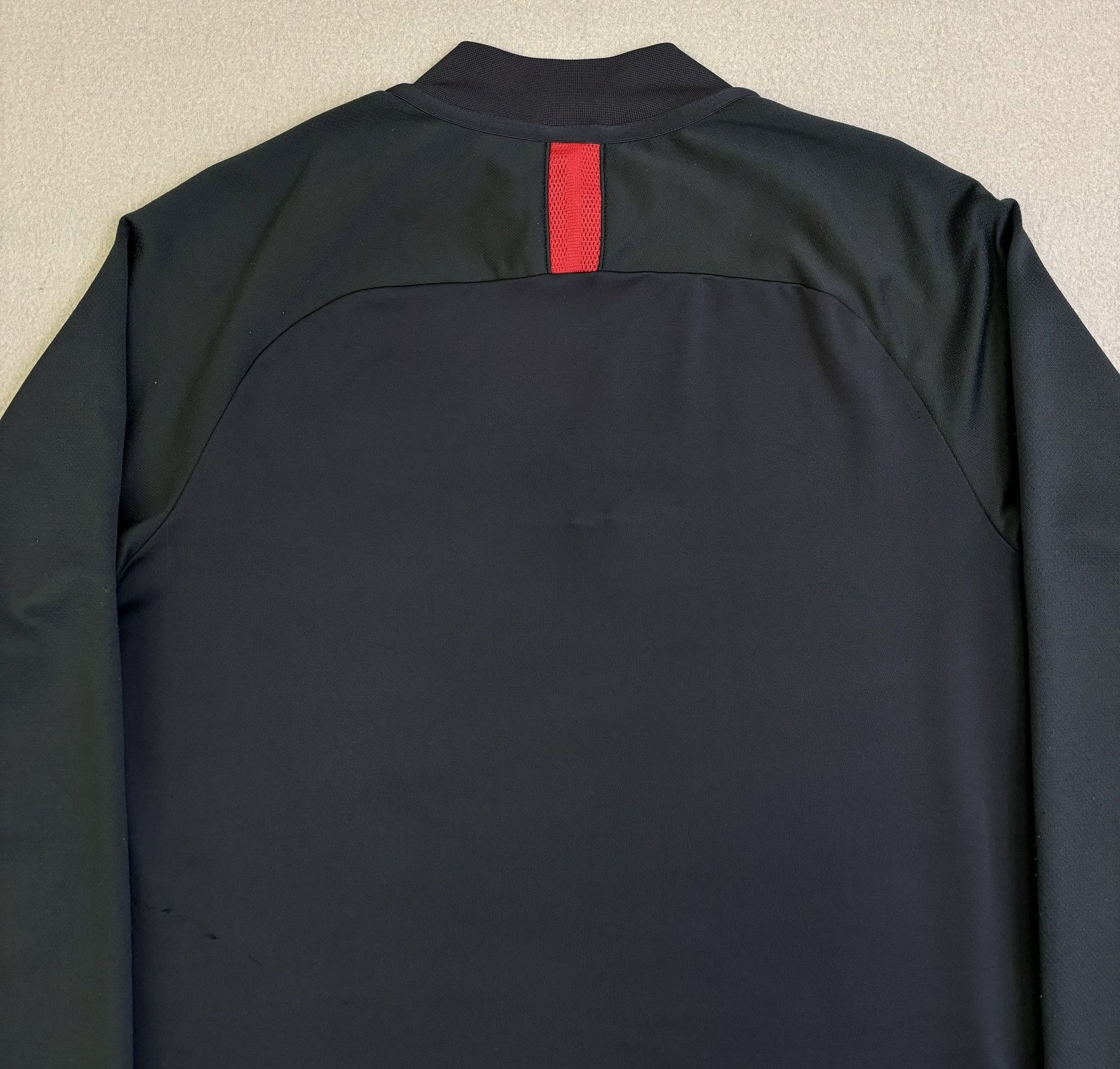 Nike Paris Saint Germain 2019/2020 Nike Football Sweatshirt. S Size US S / EU 44-46 / 1 - 14 Thumbnail