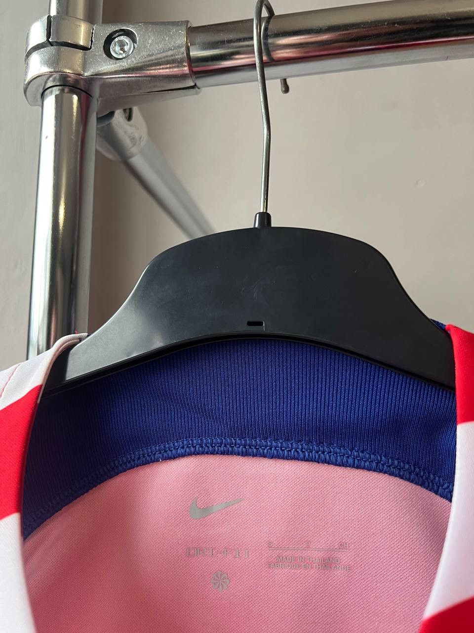 Nike MEW! 2022/23 ATLETICO MADRID HOME SOCCER JERSEY SHIRT NIKE S Size US S / EU 44-46 / 1 - 7 Thumbnail