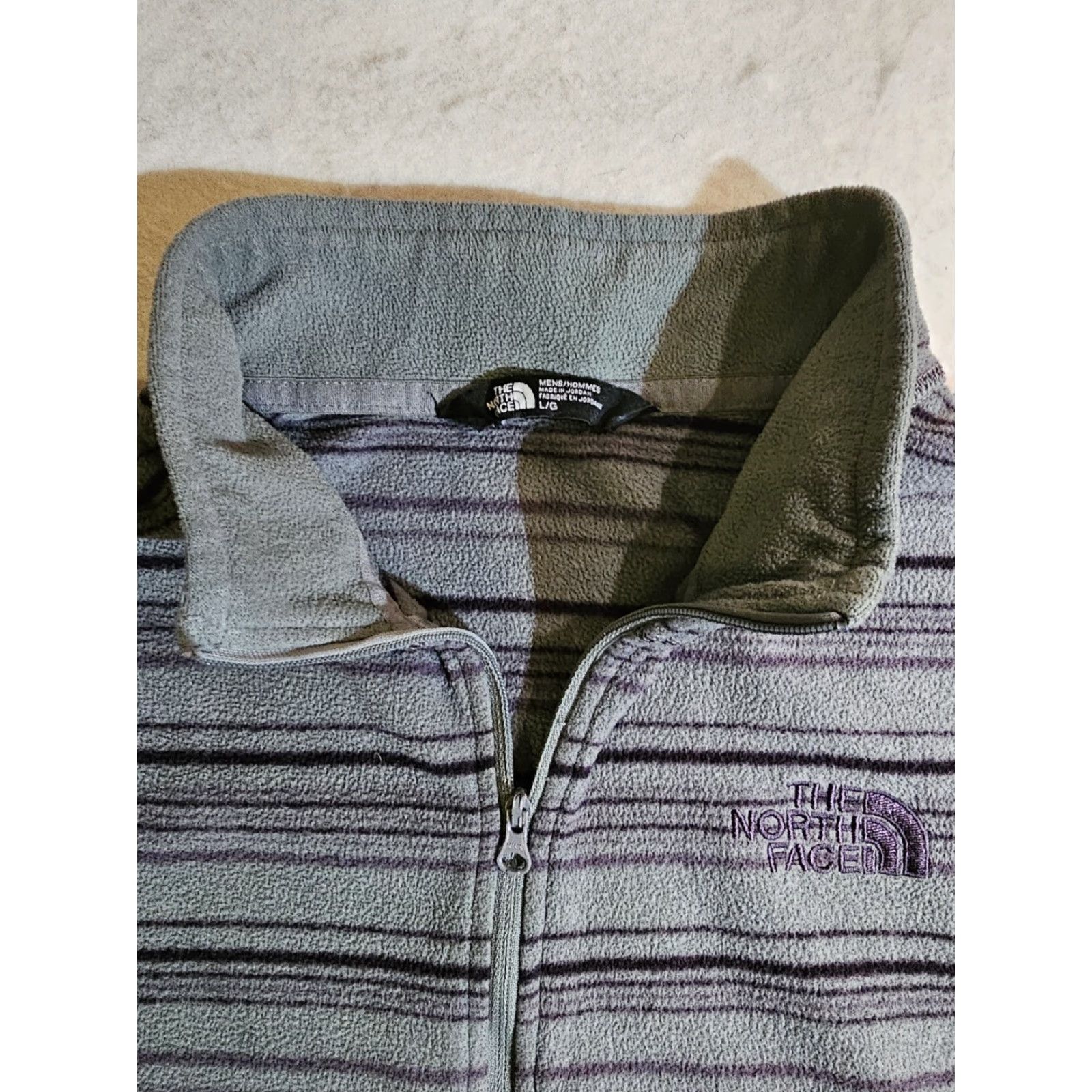 The North Face The North Face 1/4 Zip Pullover Fleece Jacket Mens Large Gray And Purple Stripe Size US L / EU 52-54 / 3 - 4 Thumbnail