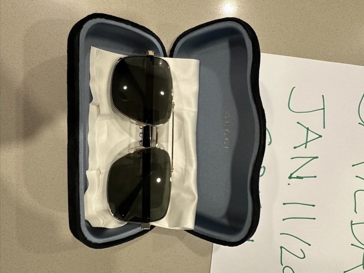 Gucci Gucci Sunglasses GG0528S Size ONE SIZE - 2 Thumbnail