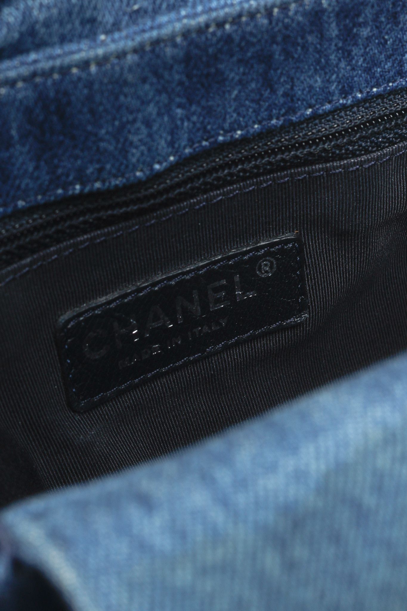 Chanel Chanel 15P Blue Denim Fringe CC Medium Flap Bag Size ONE SIZE - 14 Thumbnail