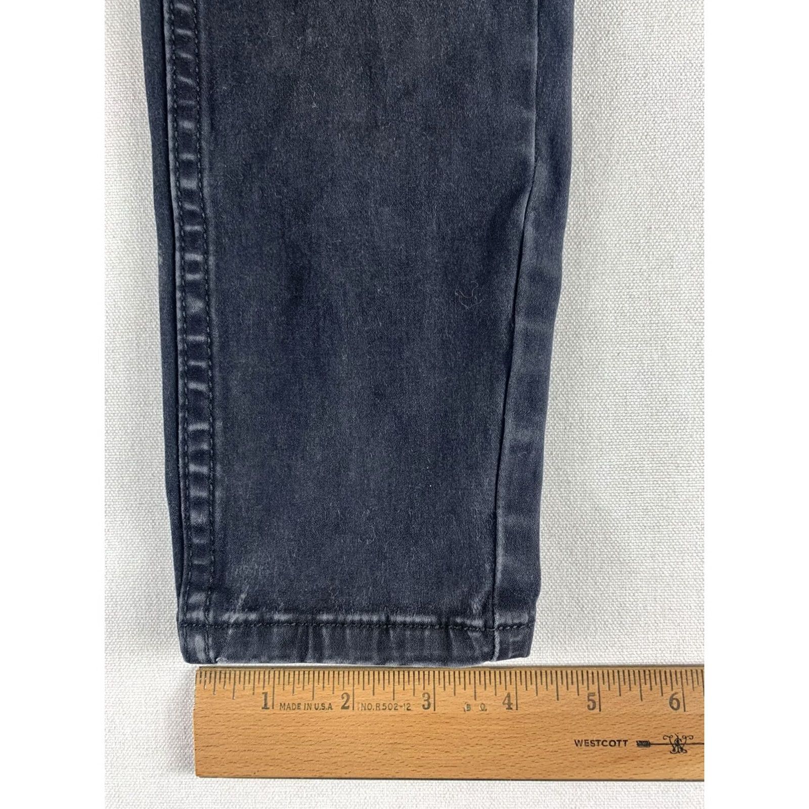 Free People FREE PEOPLE SKINNY JEANS BLACK WOMENS SIZE 24 Size 42" / US 20 - 3 Thumbnail