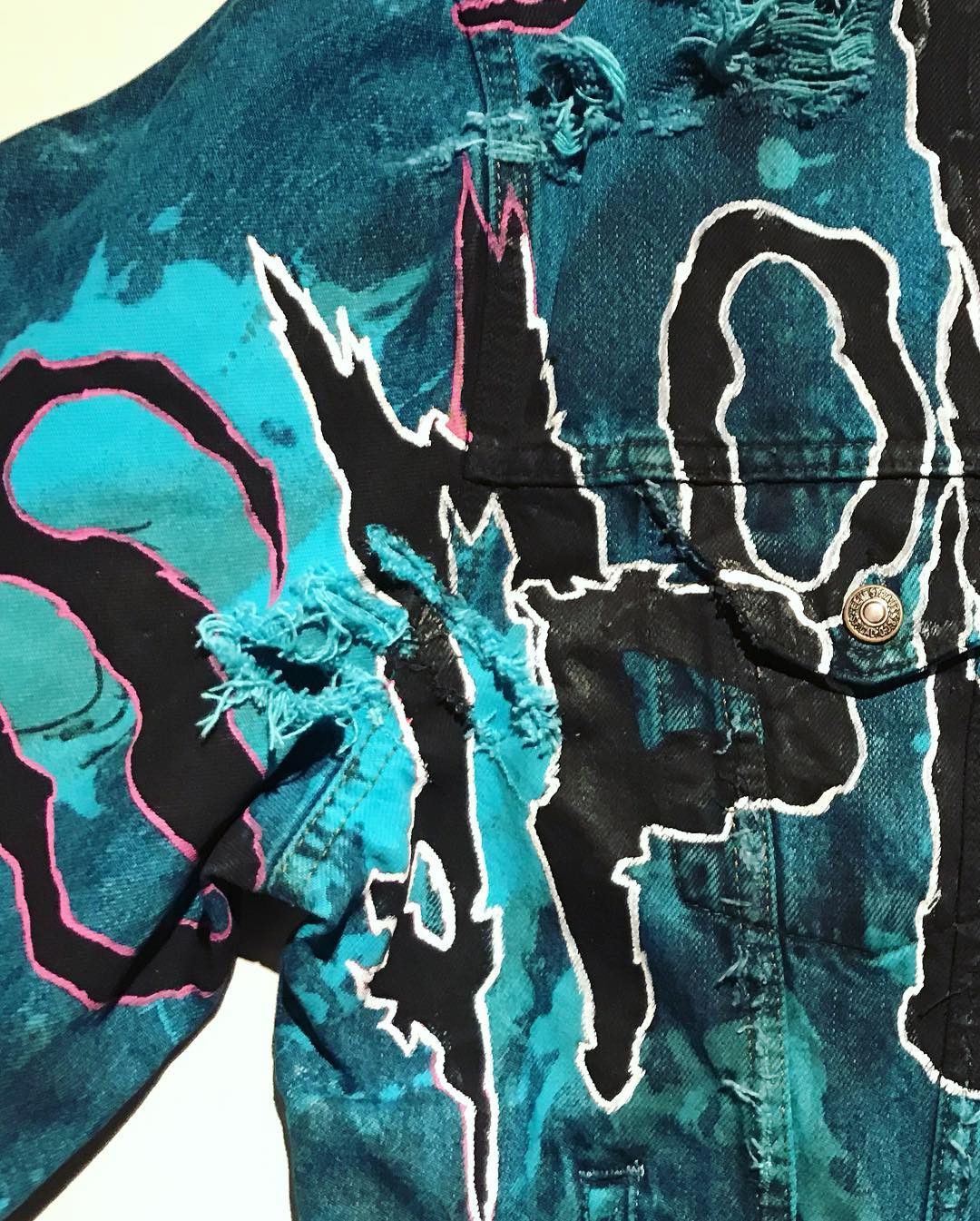 Levi's Vintage Clothing Skull Custom Denim jacket painted Size US L / EU 52-54 / 3 - 2 Thumbnail