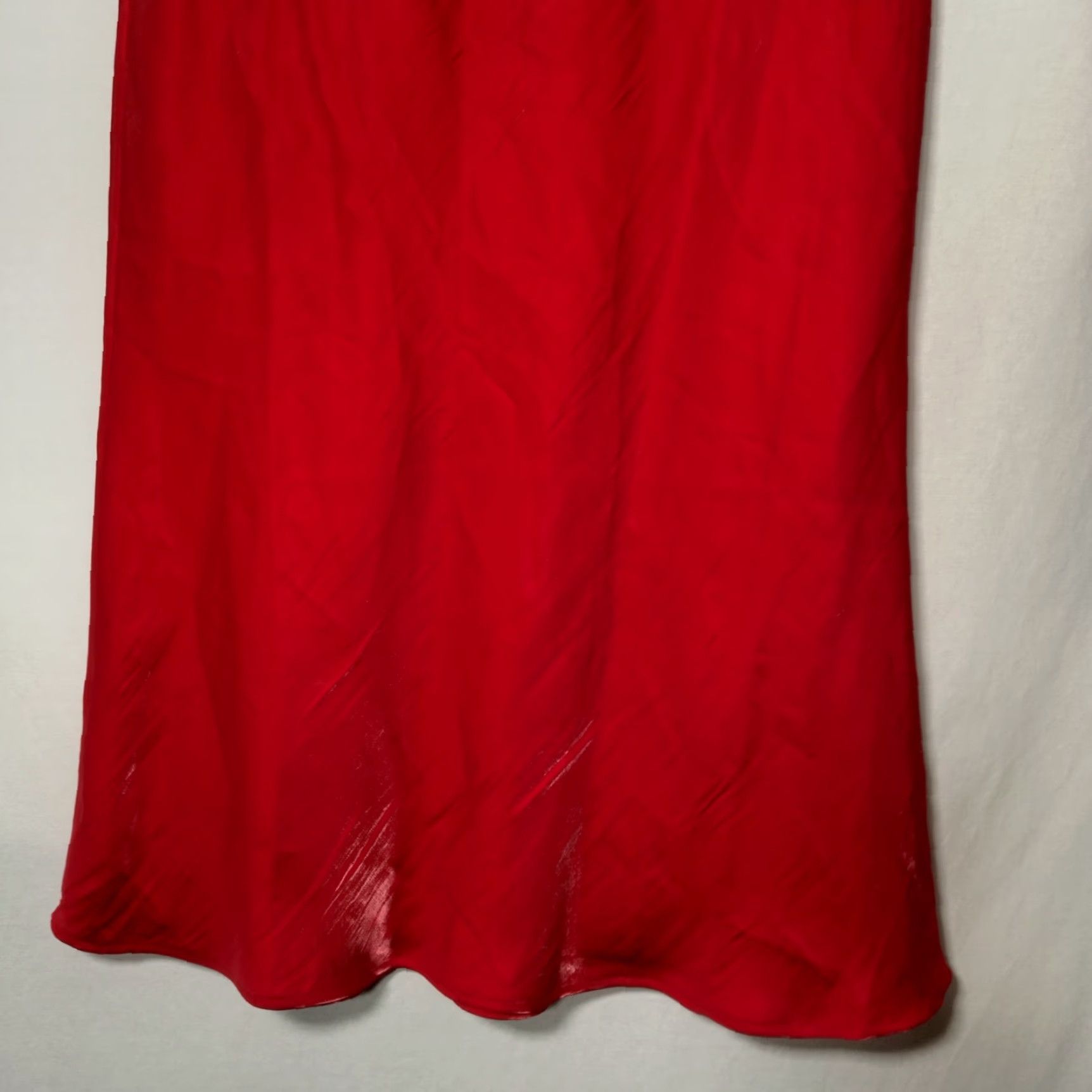 Vintage VINTAGE Venezia Skirt Long A-Line 18/20 Red Shimmer Slip Sweetheart Powered by Venezia Womens 50" hips 39" waist-to-hem Size 40" / US 18 - 3 Thumbnail