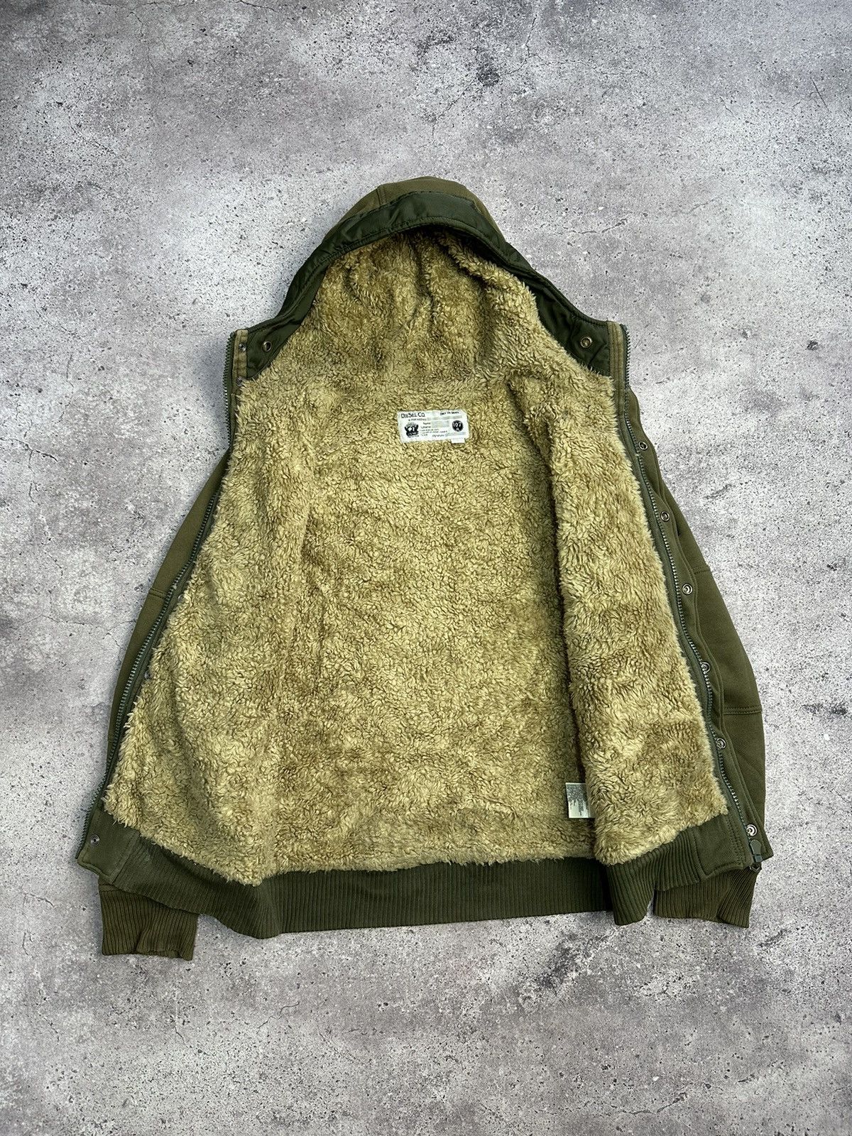 Diesel Vintage Diesel Y2K Archival Jacket Khaki Hooded Sherpa Faded Size US L / EU 52-54 / 3 - 7 Thumbnail