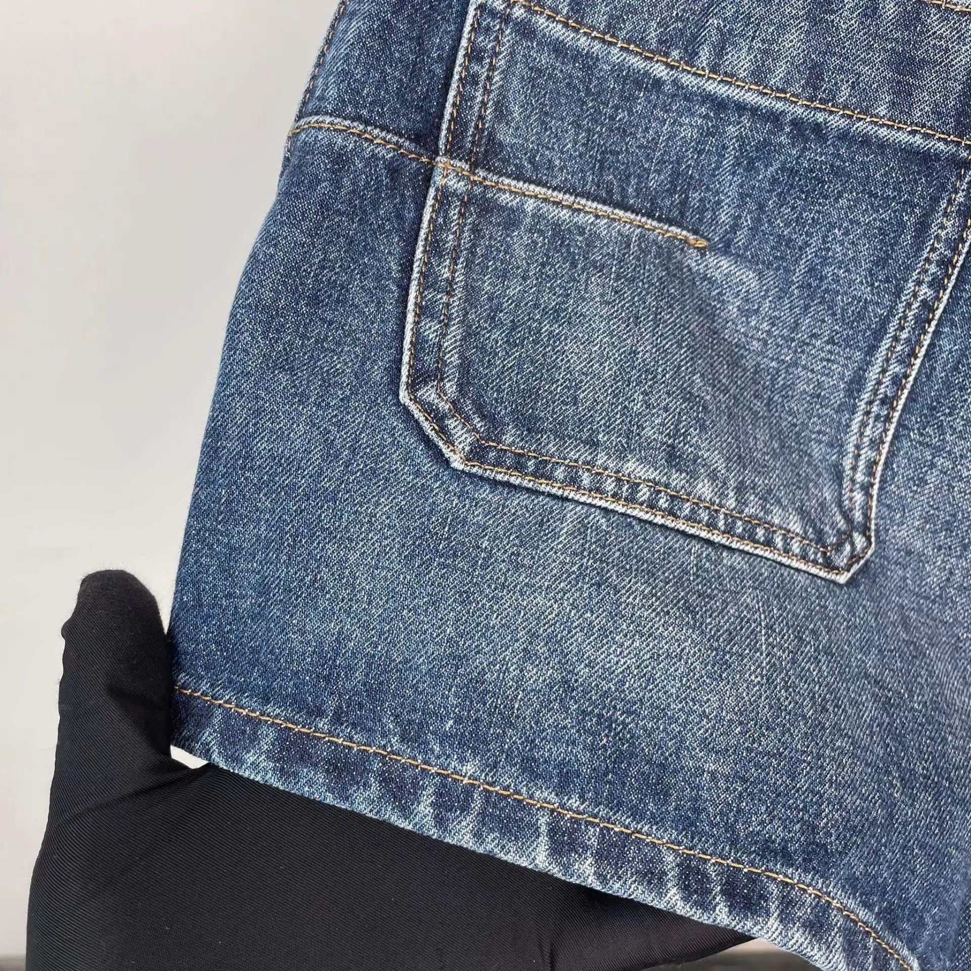 Dior Dior Denim Shorts Navy Blue Size 25" / US 0 / IT 36 - 9 Thumbnail