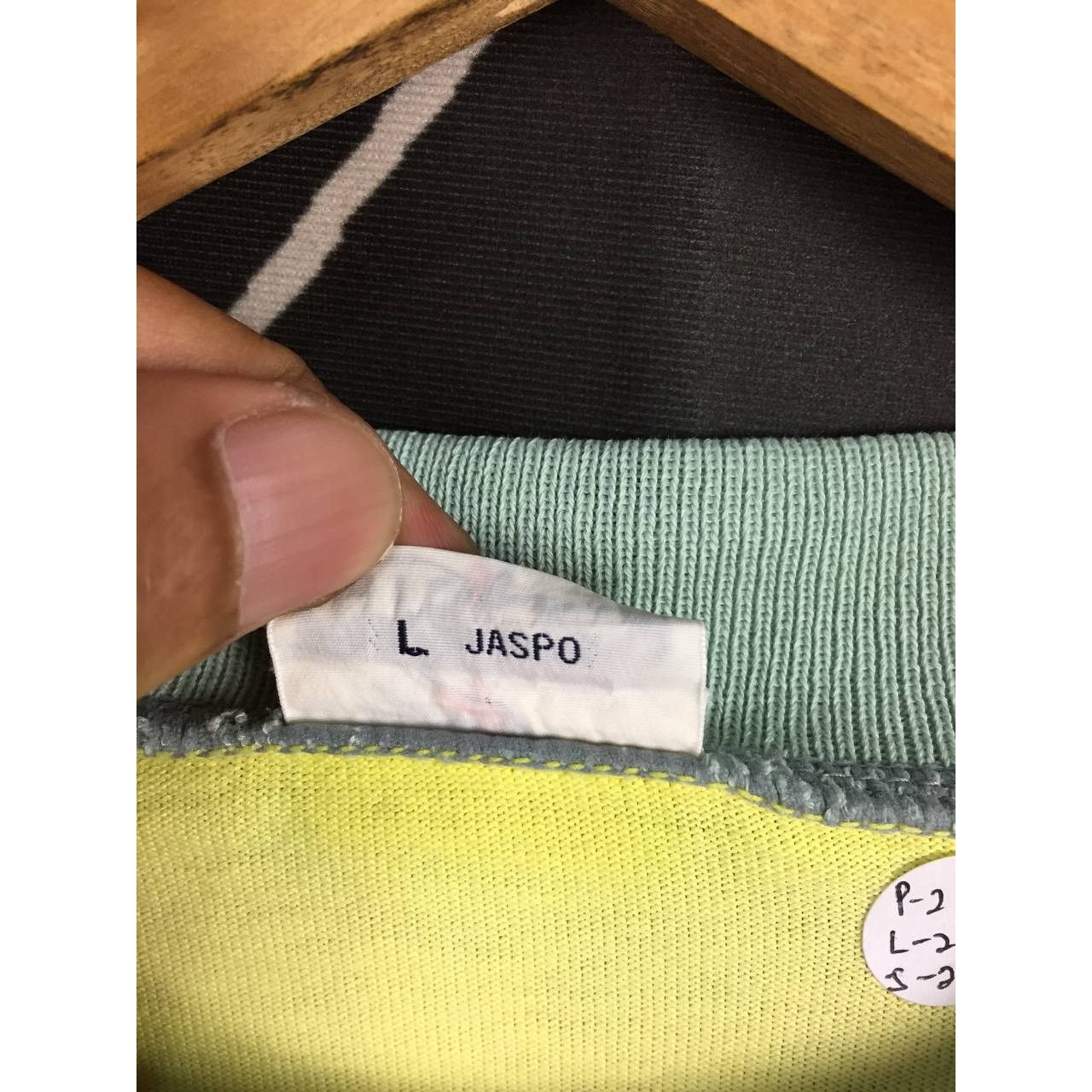 Ellesse × Vintage Vtg Ellesse Perugia Italia Embroidered Logo Longsleeve Tee Size US L / EU 52-54 / 3 - 12 Thumbnail