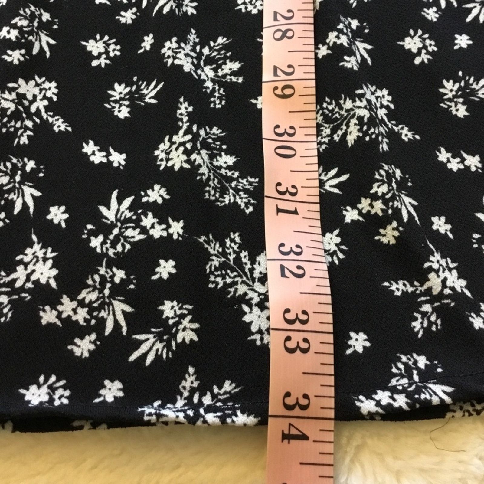 Mango MNG Black Ruffle Cap Sleeve Floral Mini Dress Size M / US 6-8 / IT 42-44 - 14 Thumbnail