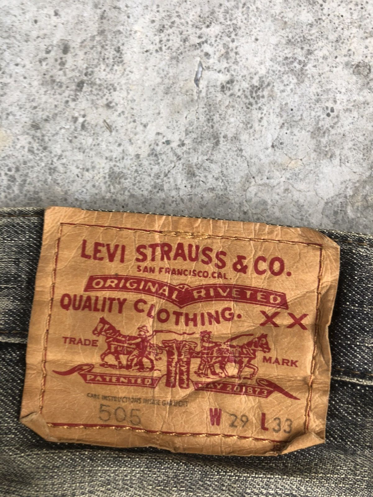 Levi's Y2k Levi’s 505 Mud Wash Distressed Jean Size US 30 / EU 46 - 19 Thumbnail