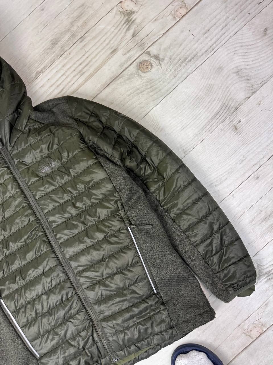 Jack Wolfskin Jack Wolfskin Puffer Jacket Hooded Stormlock Microguard Size US S / EU 44-46 / 1 - 4 Thumbnail