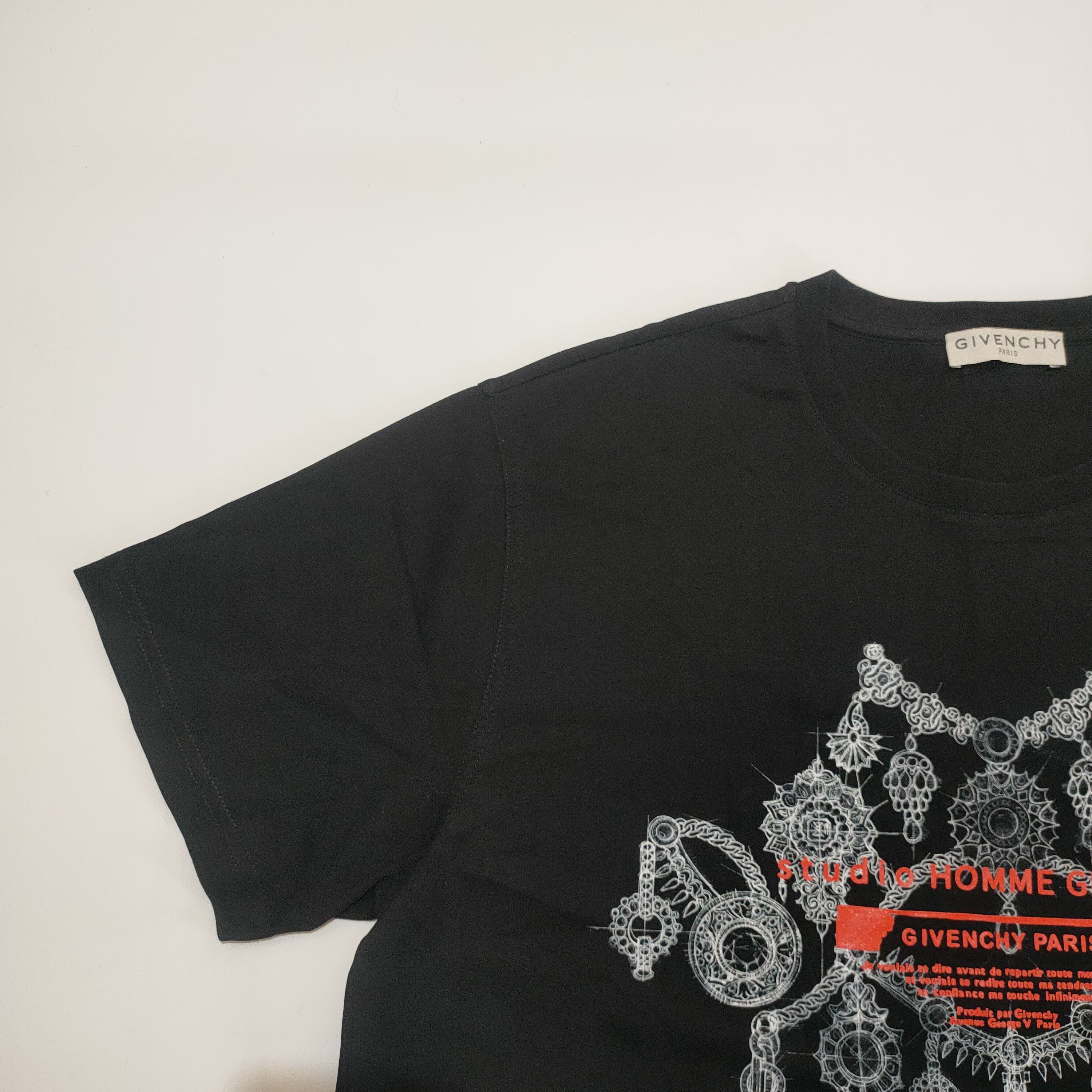 Givenchy Rare Givenchy Paris Graphic Tee – Men's Medium Size US M / EU 48-50 / 2 - 3 Thumbnail