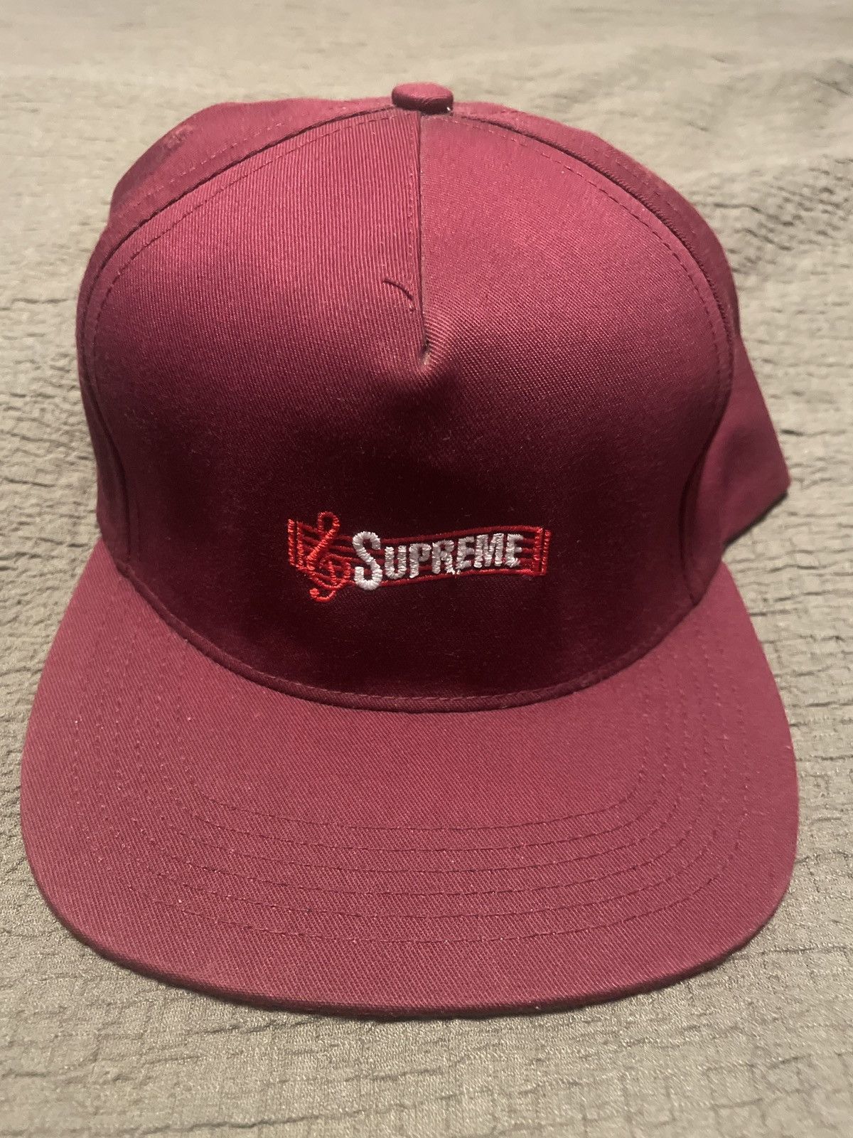 Supreme Burgundy supreme snapback Size ONE SIZE - 1 Thumbnail
