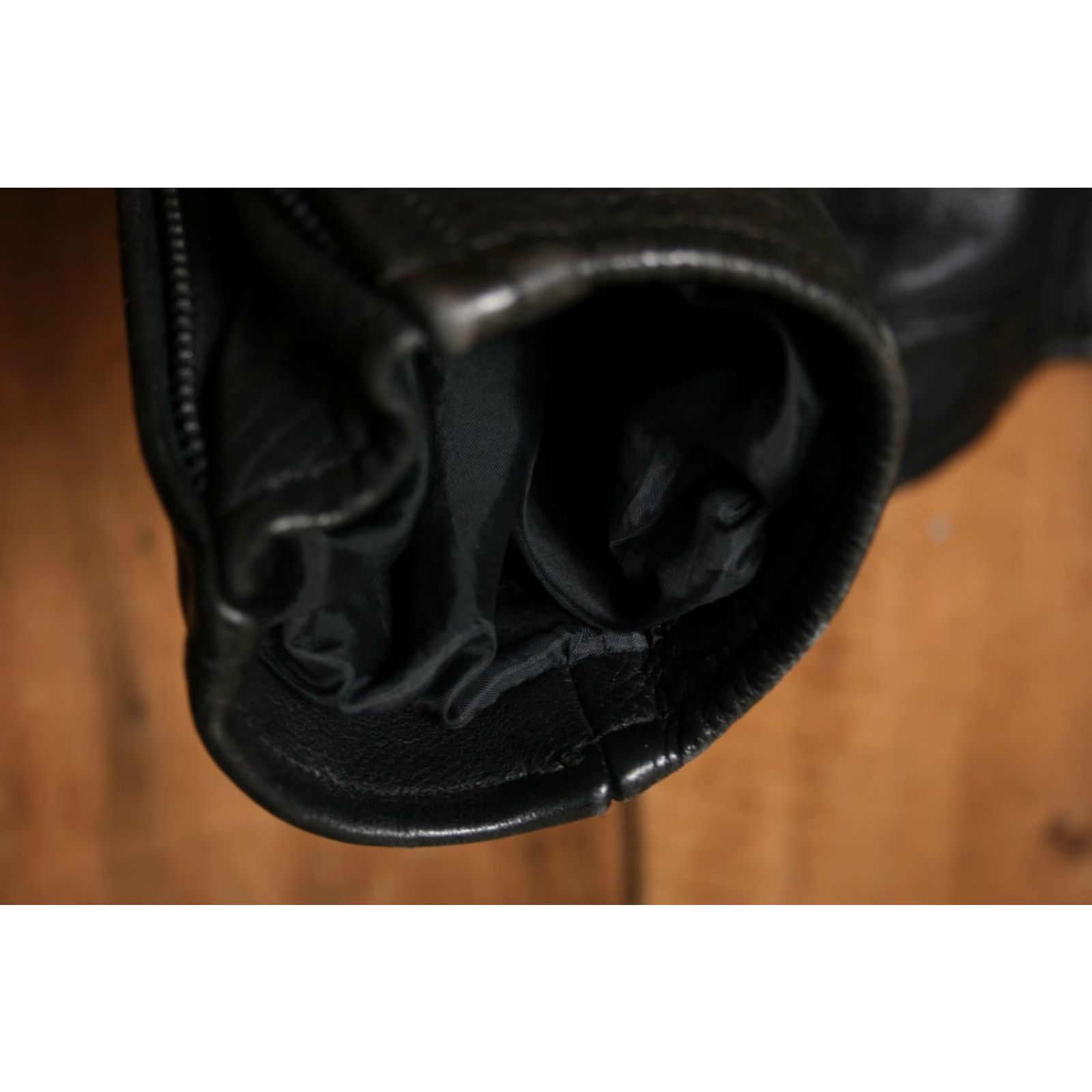 Vintage Vintage Heavy Black Leather Motorcycle Jacket Men's Sz. 50 (Missing Liner) Jacket Mens 50 Black Leather Motorcycle Vintage Size US M / EU 48-50 / 2 - 6 Thumbnail