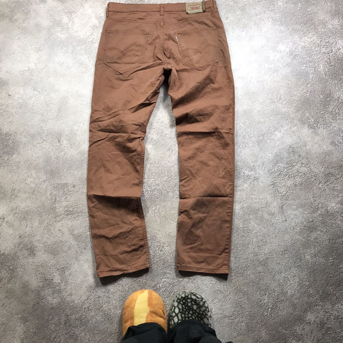Vintage Vintage 90s Levis Baggy Cargo Pants Distressed Skate Logo 33 Size US 33 - 2 Thumbnail
