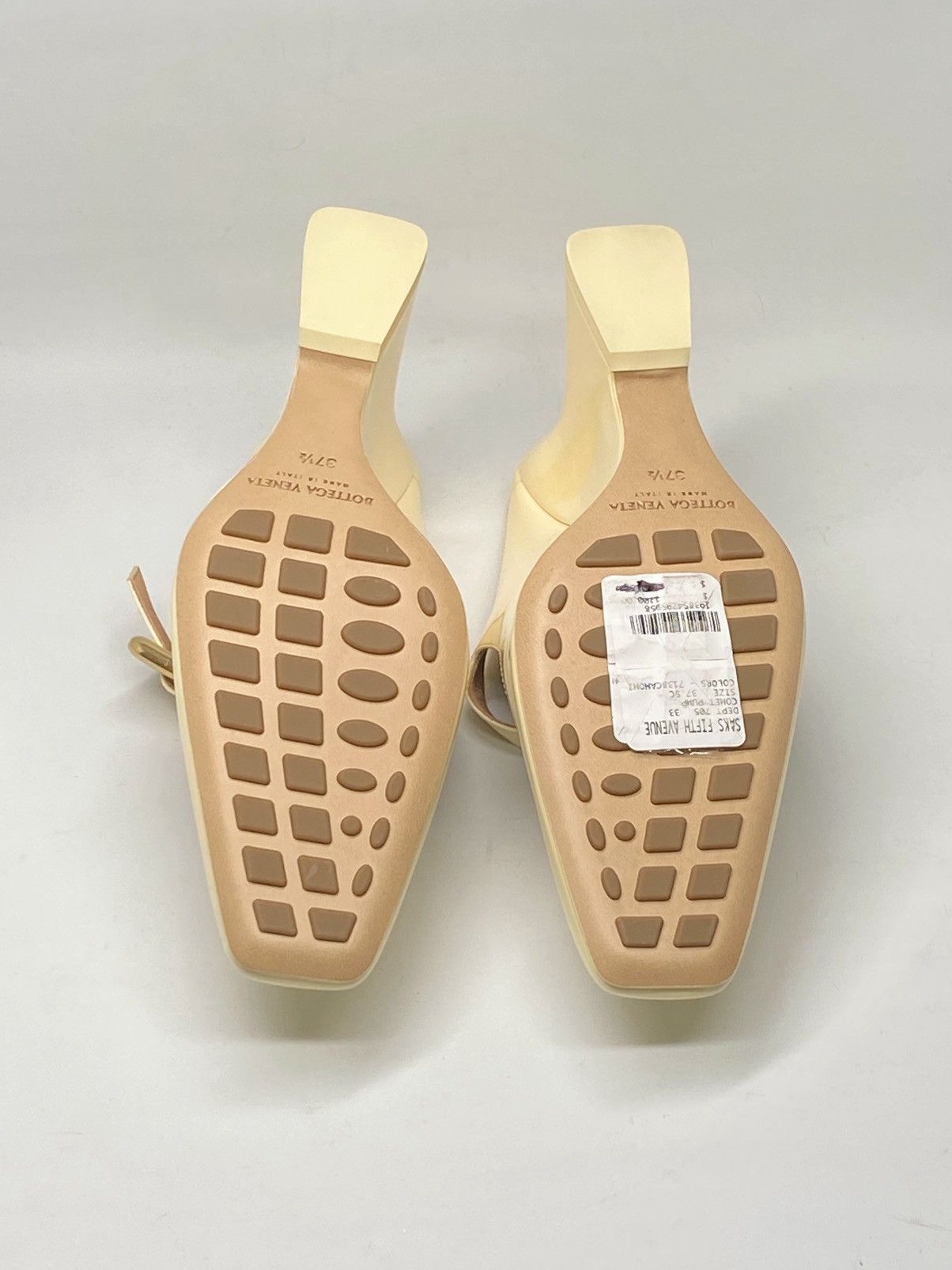 Bottega Veneta Bottega Veneta Comet Mary Jane Wedge Pumps size 37.5 Size US 7.5 / IT 37.5 - 13 Thumbnail