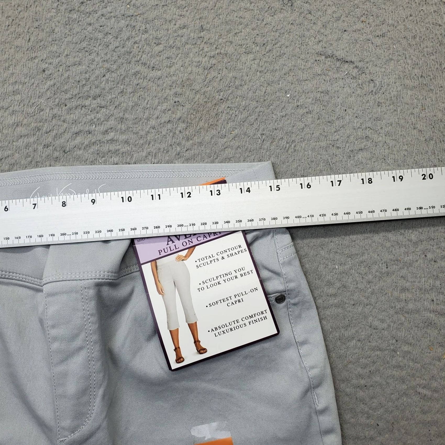Gloria Vanderbilt Gloria Vanderbilt Womens Capri Pants 8 Gray Slim Fit Mid Rise Pull On Ankle Slit Capri Pants 8 Womens Gray Slim Fit Mid Rise Pull On Ankle Slit Size 30" / US 8 / IT 44 - 6 Thumbnail