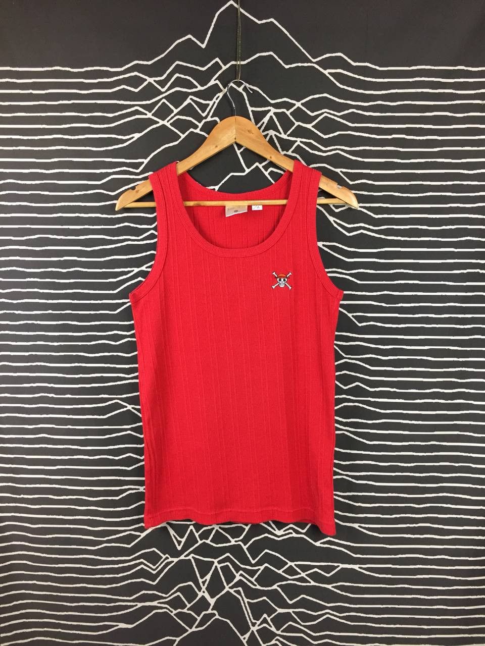 image of Anima x Vintage VTG Anime One Piece Mugiwara The Straw Hat Pirates Tank Top in Red (Size Large)