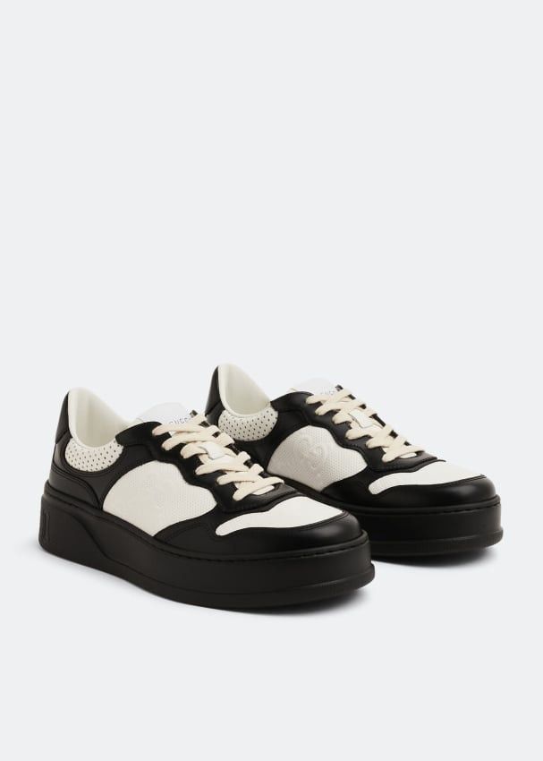 Gucci o1s1wg110325 Men's GG Embossed Sneakers in Ivory & Black Size US 11 / EU 44 - 3 Thumbnail