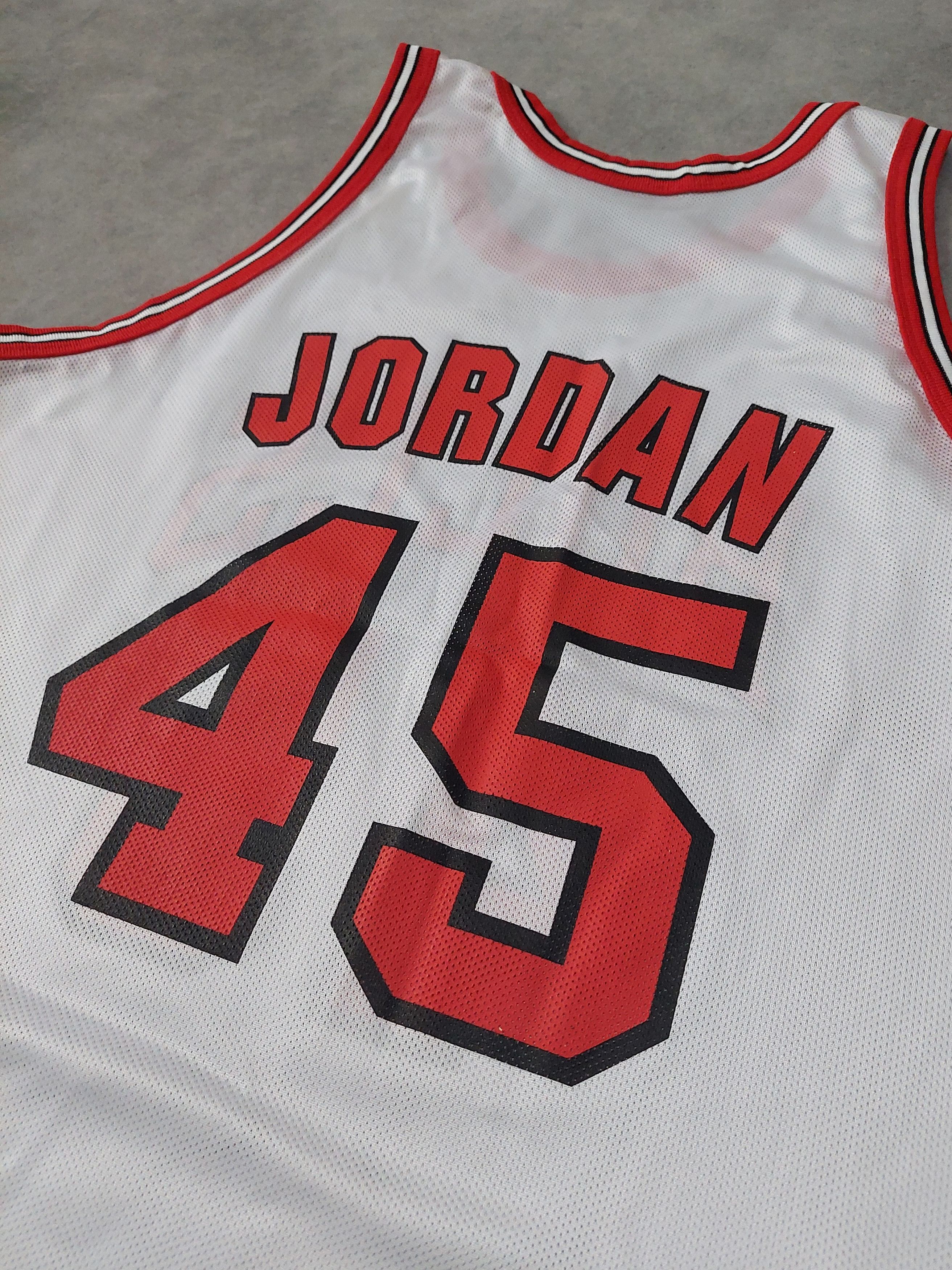 Champion × NBA × Vintage Vintage Chicago Bulls Michael Jordan NBA Jersey ,size 48 Size US L / EU 52-54 / 3 - 11 Thumbnail
