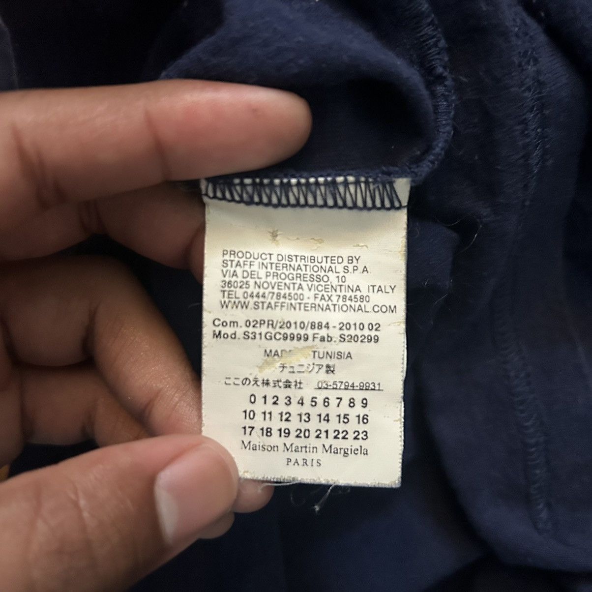 Maison Margiela Maison margiela aids tee in navy Size US M / EU 48-50 / 2 - 3 Thumbnail