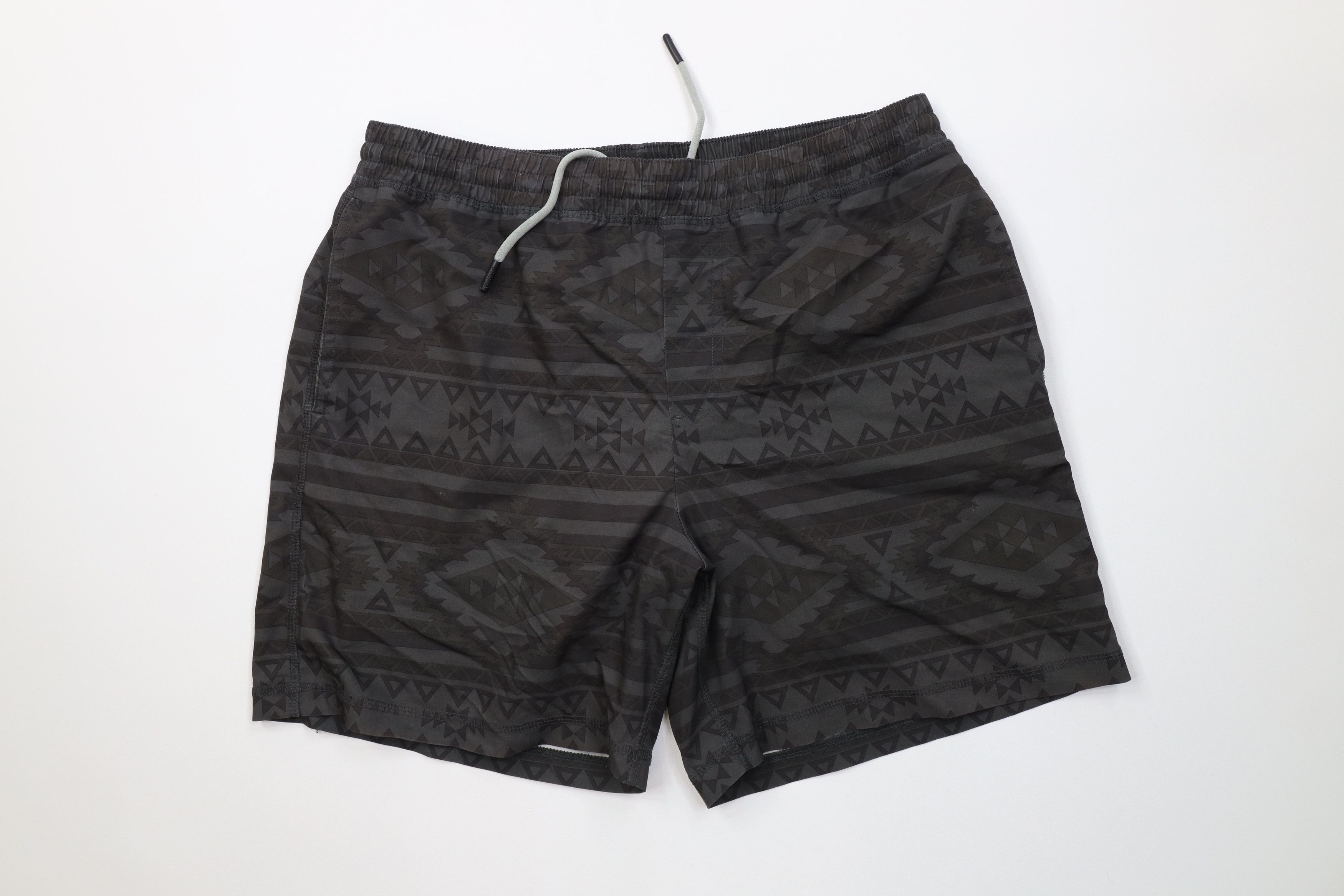 Chubbies Chubbies Lined The Quest Southwestern Above Knee Shorts Size US 32 / EU 48 - 1 Thumbnail