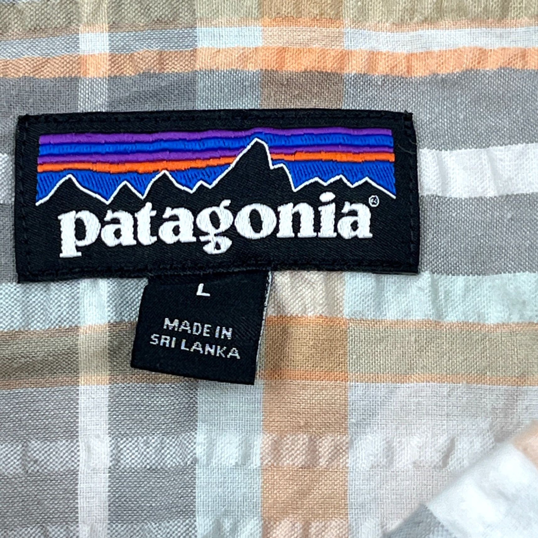 Patagonia Patagonia Shirt Men Large Orange Gray Button Up Seersucker Plaid Camp Hiking Size US L / EU 52-54 / 3 - 3 Thumbnail