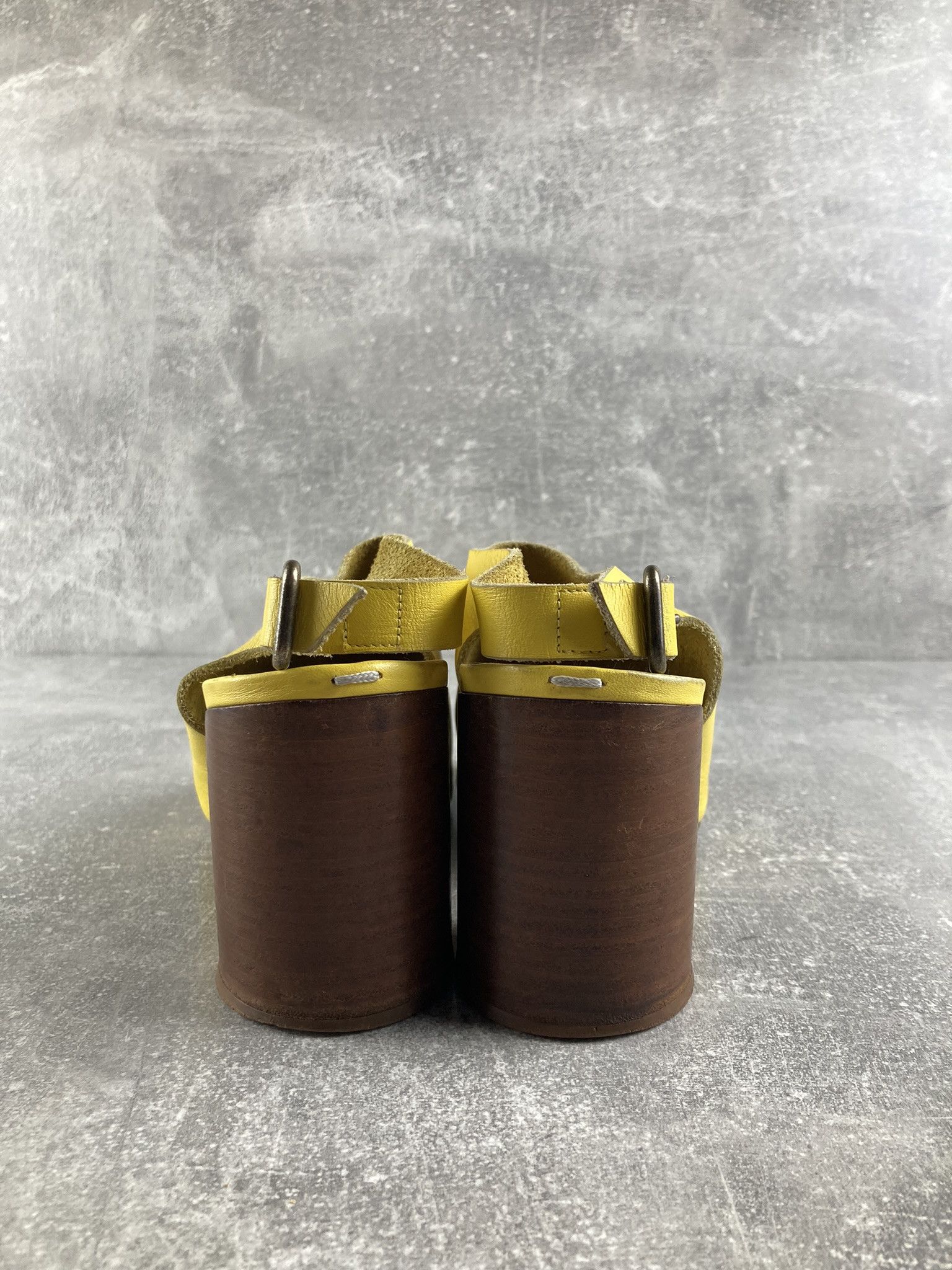 Maison Margiela Maison Margiela vintage yellow leather heel sandals Size US 7.5 / IT 37.5 - 5 Thumbnail