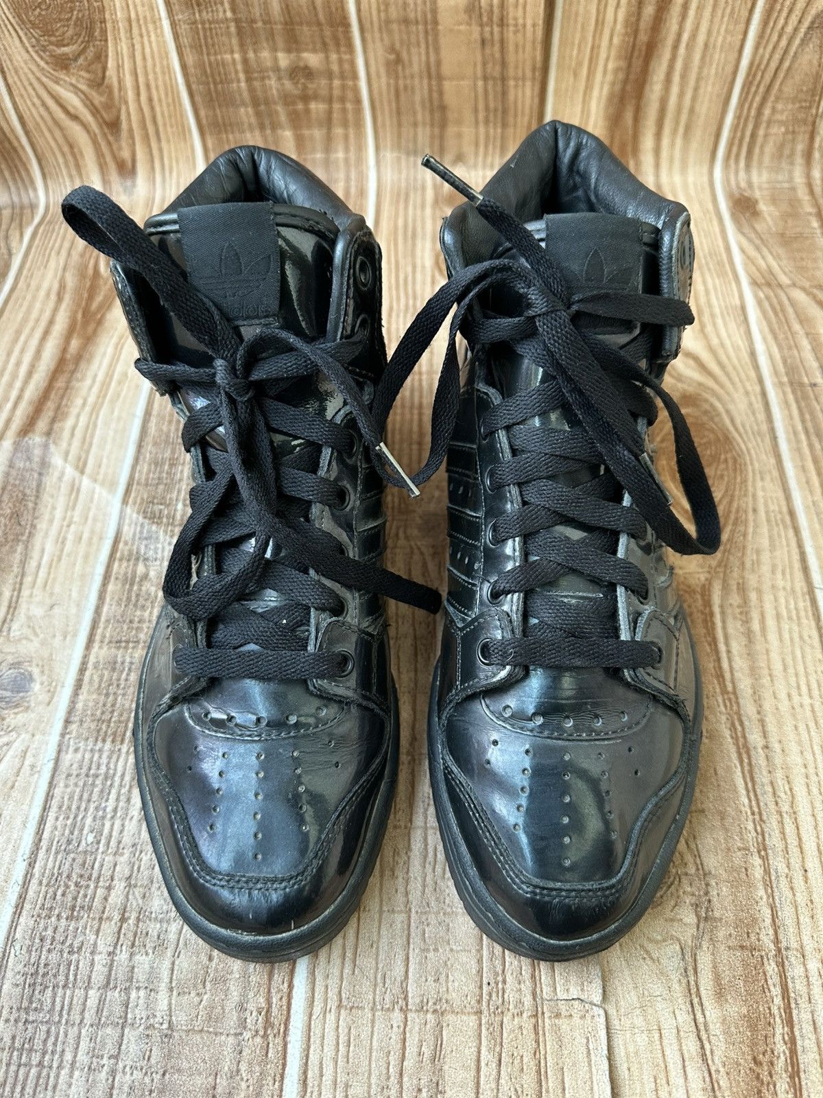 Adidas × Jeremy Scott Ss13 Adidas Jeremy Scott JS Wings 2.0 Patent Black Size US 6.5 / EU 39-40 - 4 Thumbnail
