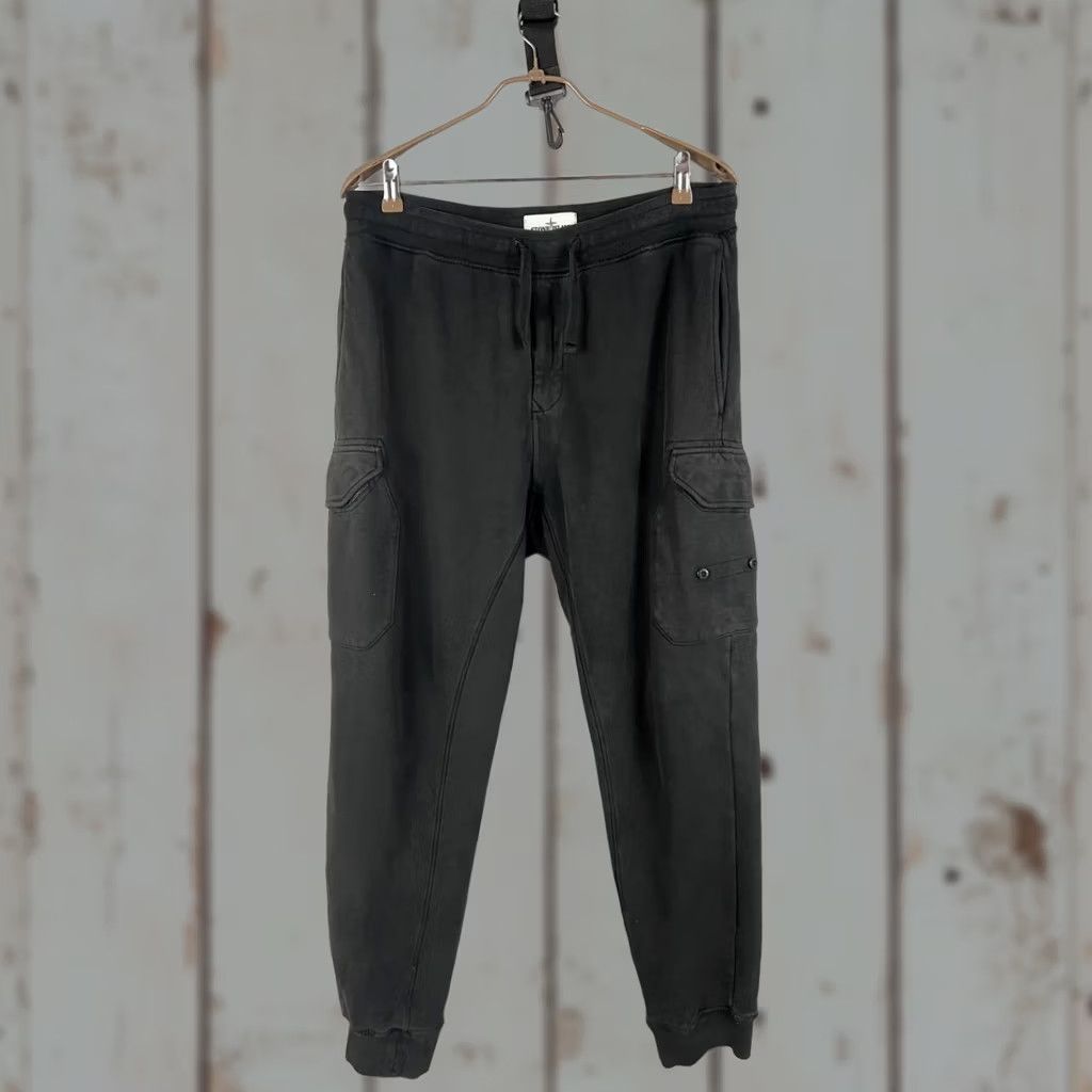 Stone Island Stone Island Mens Pant L Black Cotton Drawstring Joggers Pockets Cargo Pocket Slash Pocket Regular Waist 32in Inseam 31in Size US 33 - 1 Thumbnail