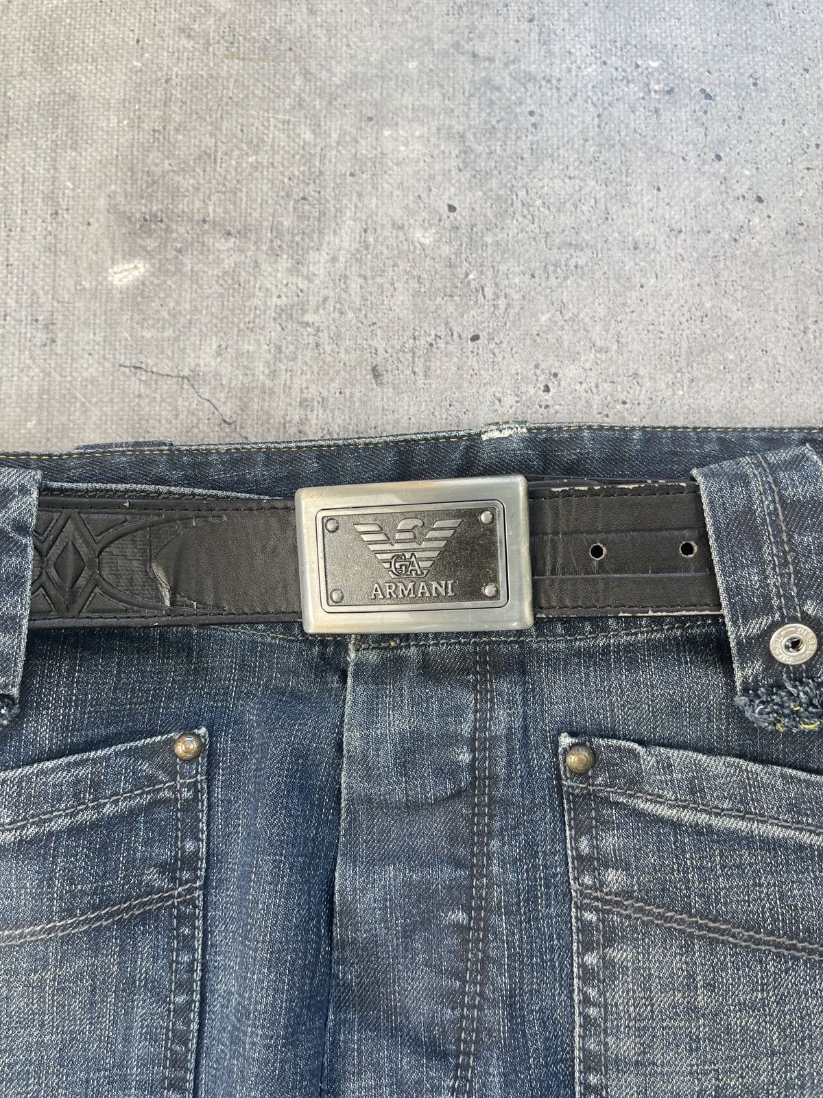 Armani Vintage Armani Leather Belts Streetwear Casual Logo Rare VTg Size ONE SIZE - 2 Thumbnail