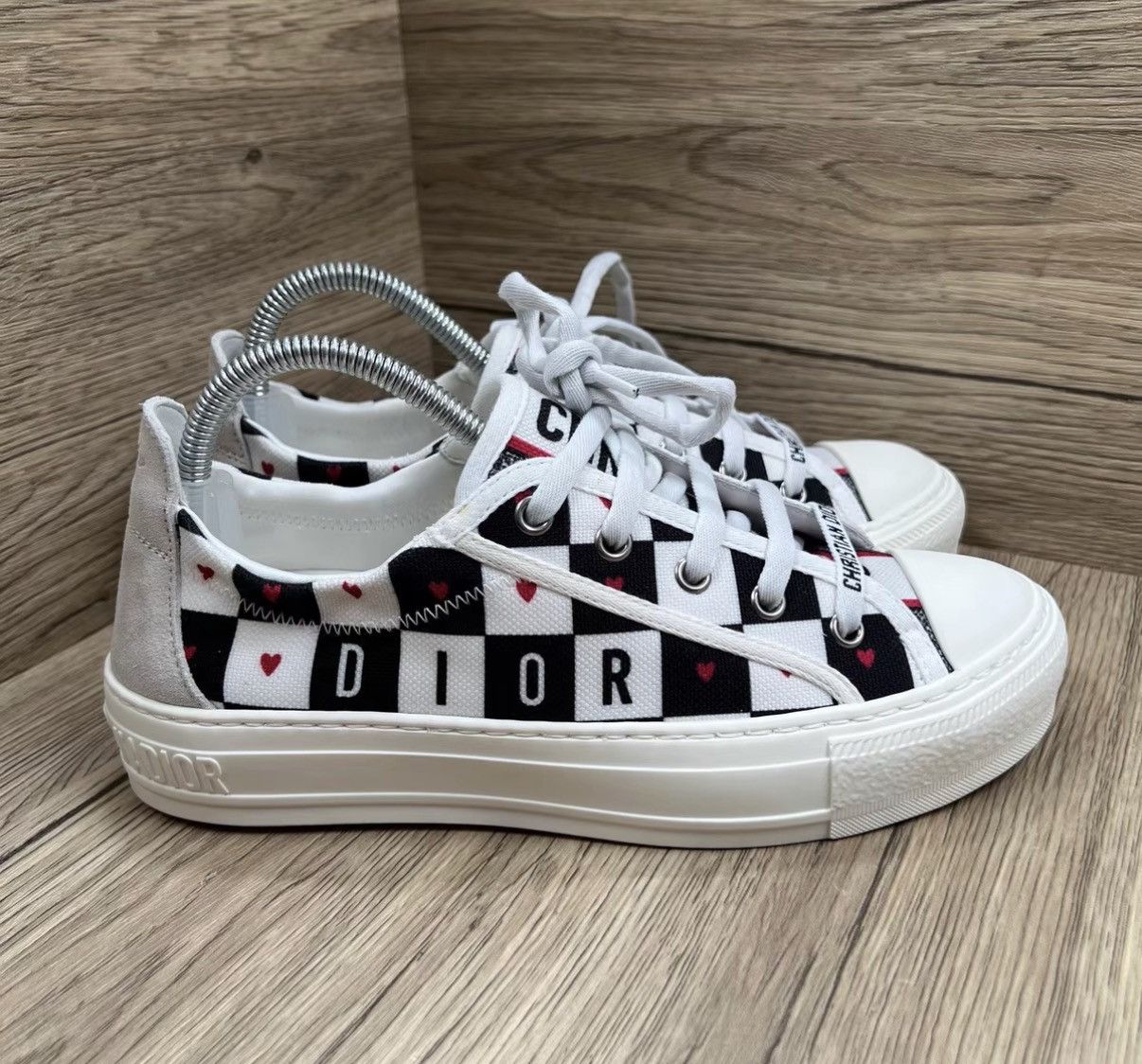 Dior Dior Checked Heart & Logo Sneakers J41 Size US 6 / IT 36 - 4 Thumbnail