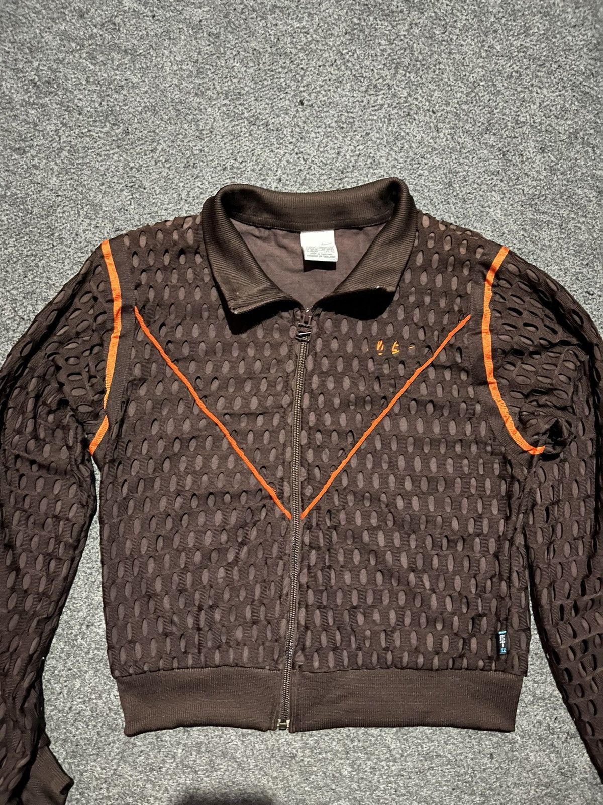 Nike VERY RARE Nike Tracks Record Ladies Size: SMALL VGC Size S / US 4 / IT 40 - 1 Thumbnail