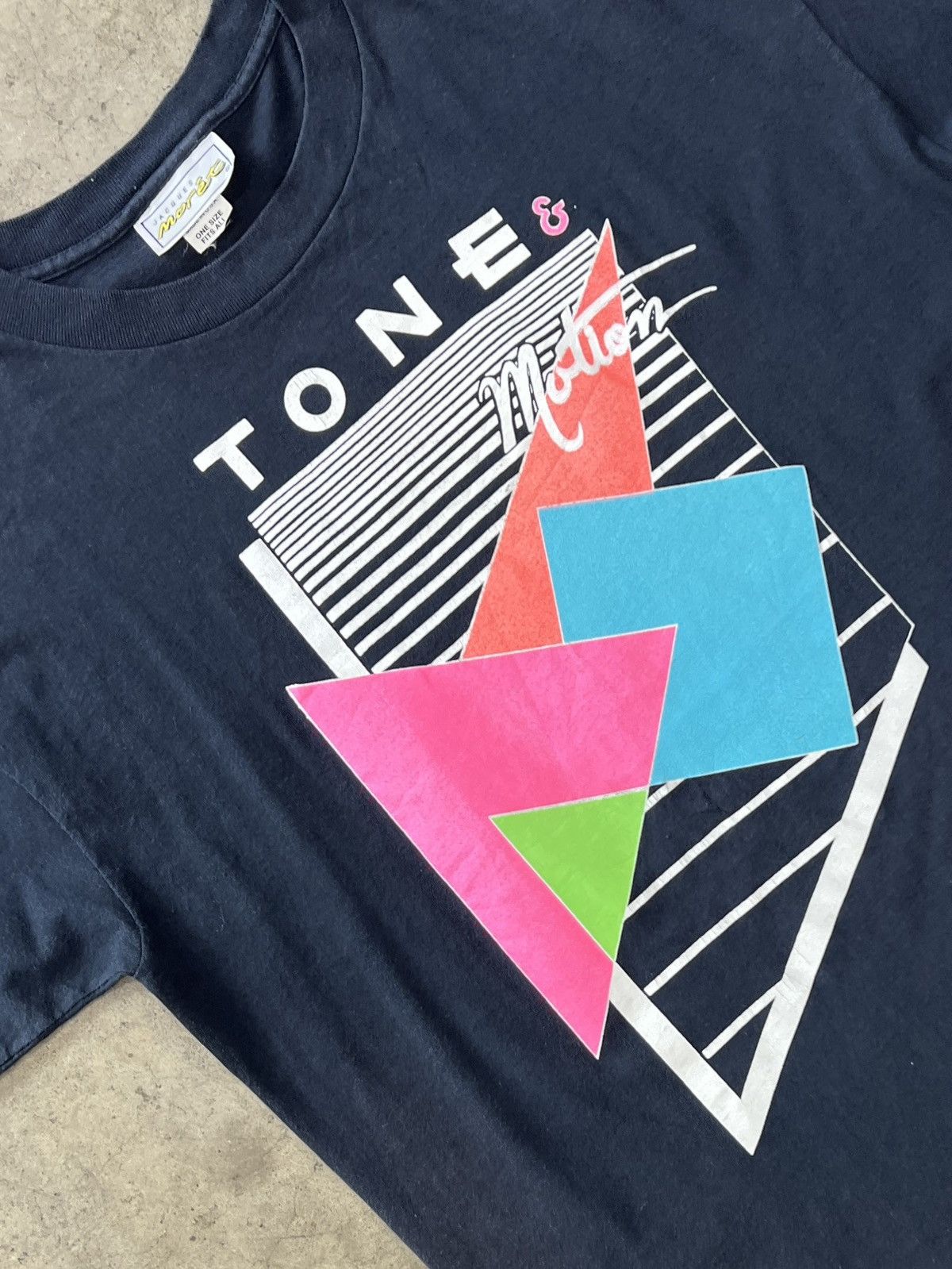Vintage Vintage 90s Tone & Motion Neon Geometric Tee OS Large Size US L / EU 52-54 / 3 - 1 Thumbnail