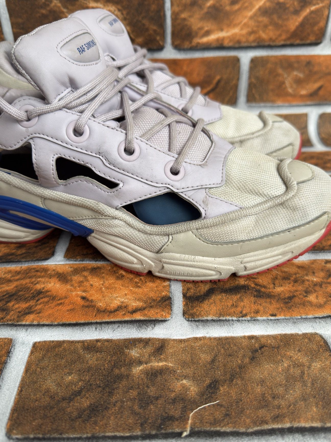 Adidas × Raf Simons Ozweego cut out sneaker Size US 11 / EU 44 - 13 Thumbnail