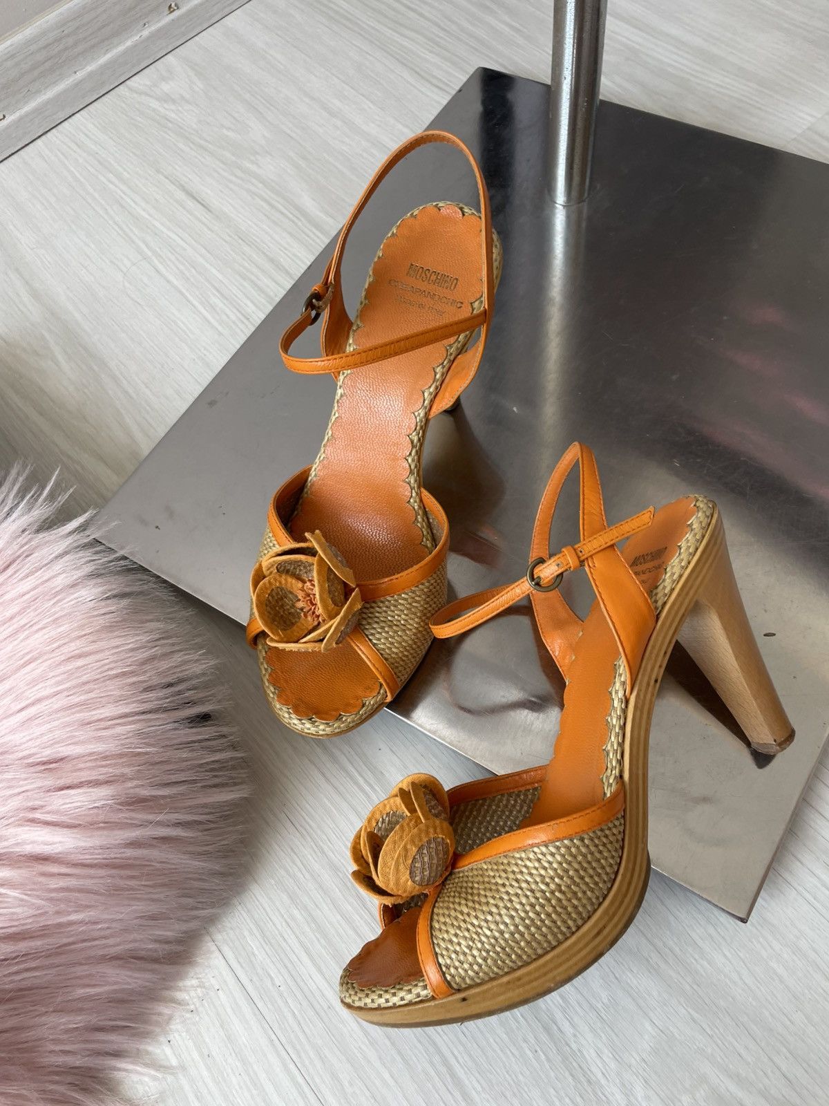 Moschino Moschino heels Size US 6.5 / IT 36.5 - 13 Thumbnail