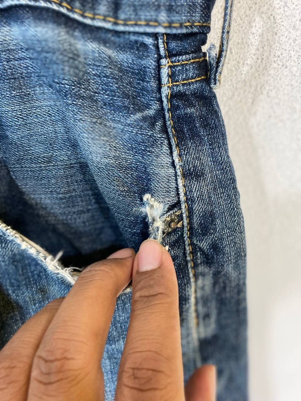 Levi's levis 505 distressed denim nice design Size US 34 / EU 50 - 12 Thumbnail