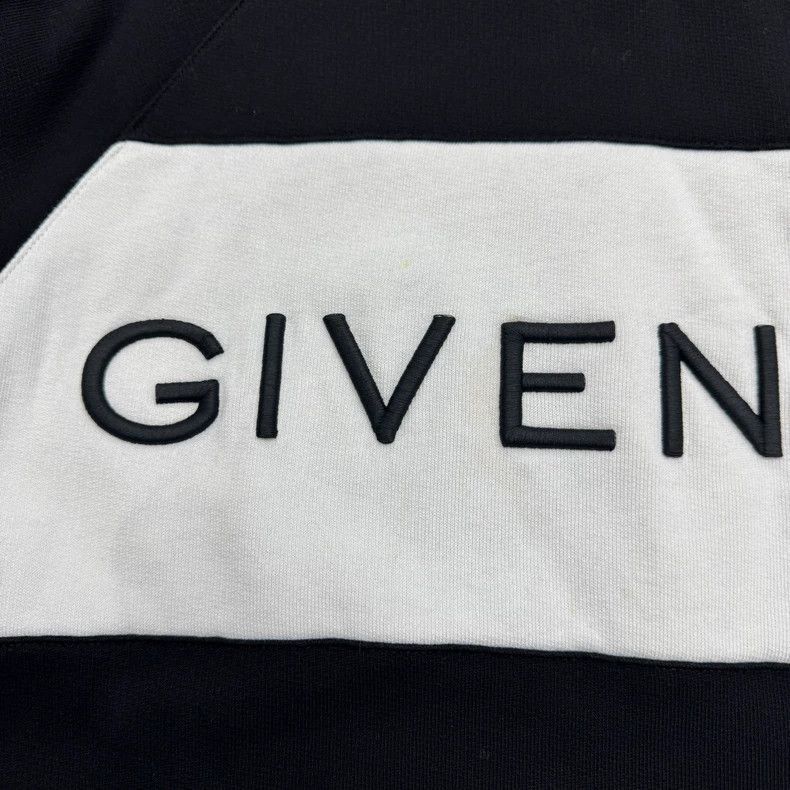 Givenchy Givenchy Givenchy Embroidered Logo Short Sleeve Shirt -250 Size US S / EU 44-46 / 1 - 3 Thumbnail