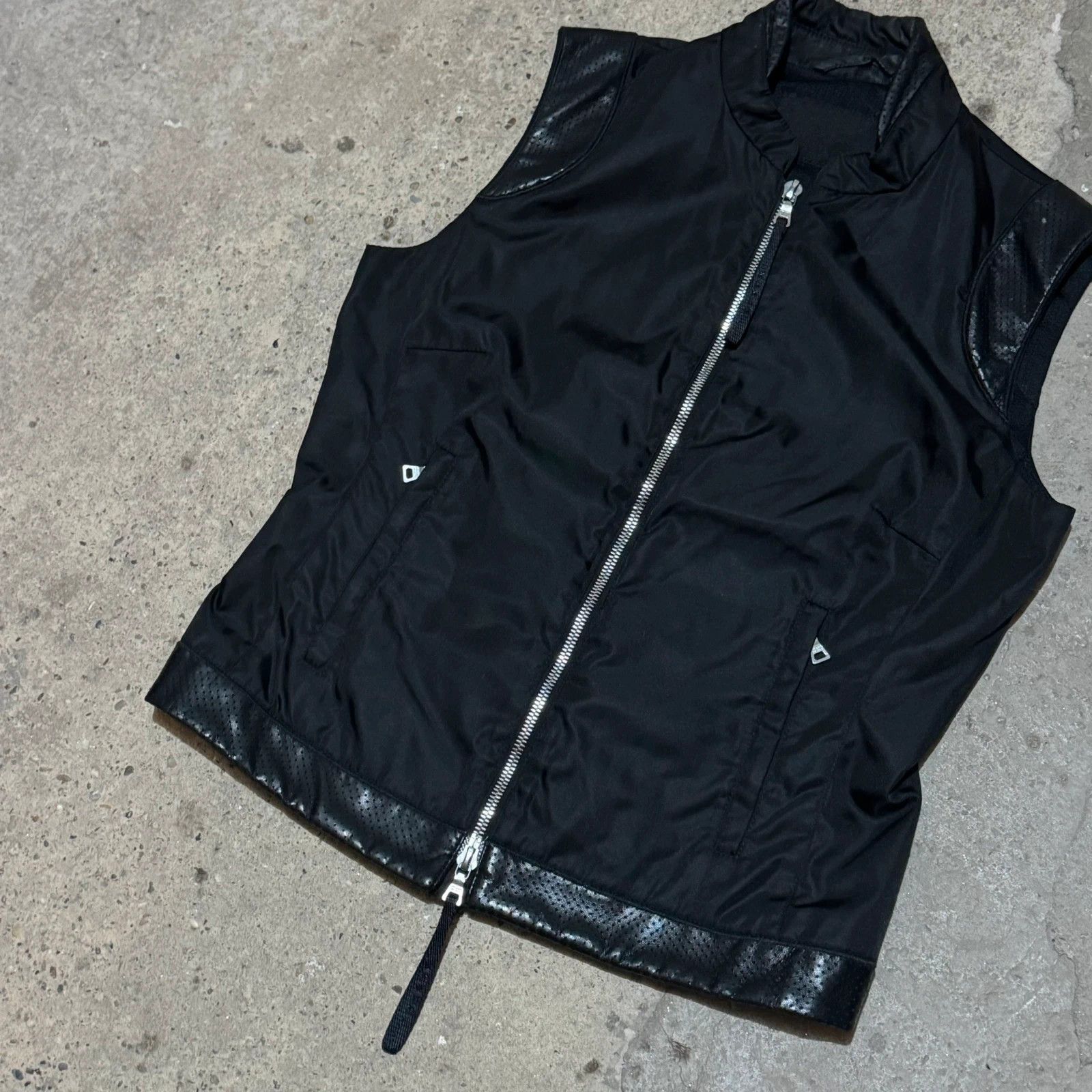Prada Prada hybrid nylon & leather vest Size S / US 4 / IT 40 - 6 Thumbnail