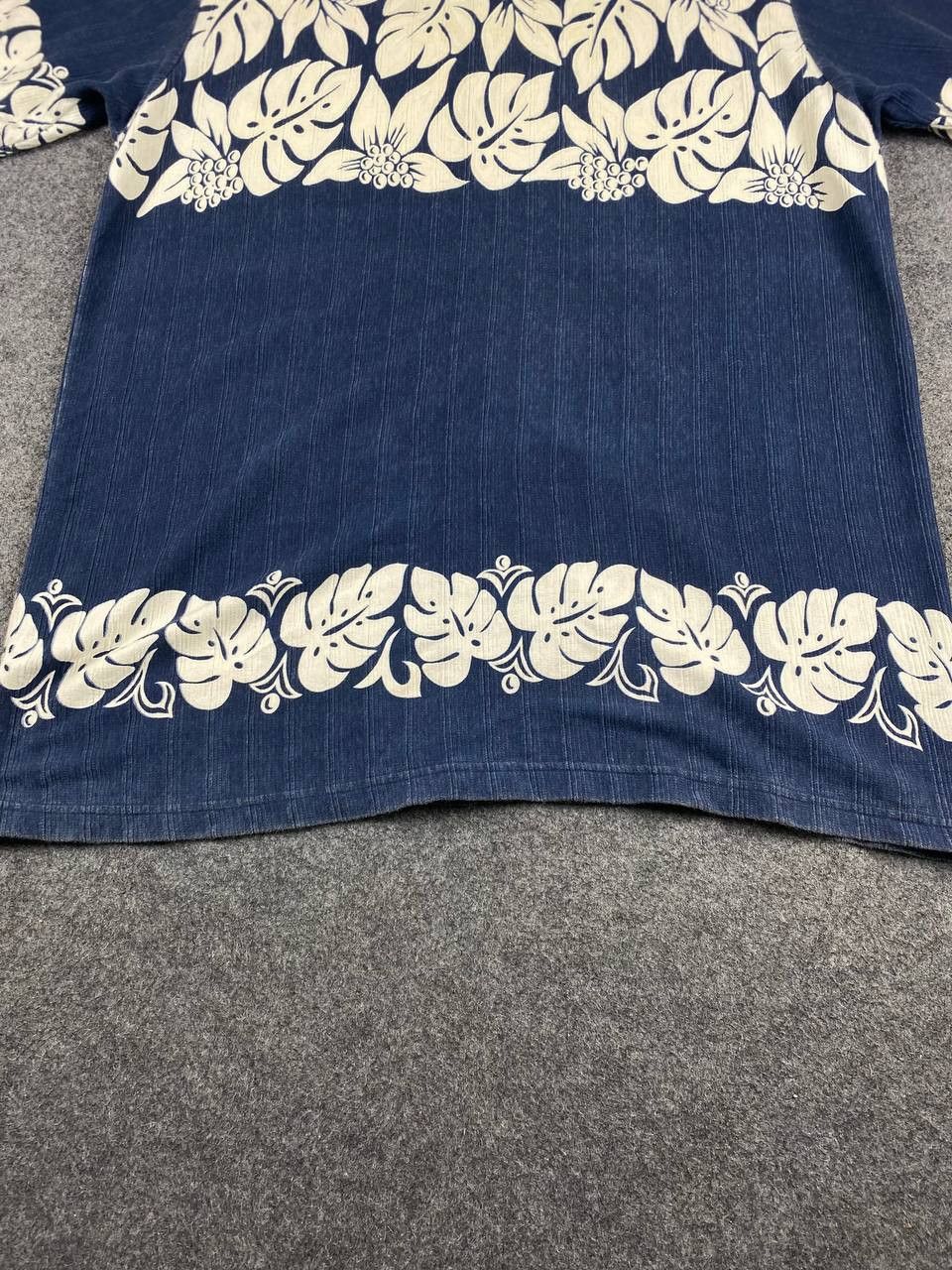 Quicksilver vintage quicksilver hawaiian shirt very nice design Size US L / EU 52-54 / 3 - 12 Thumbnail